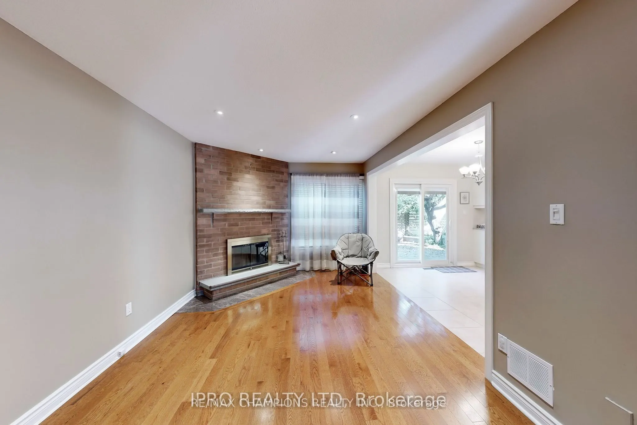 97 Castlehill Road