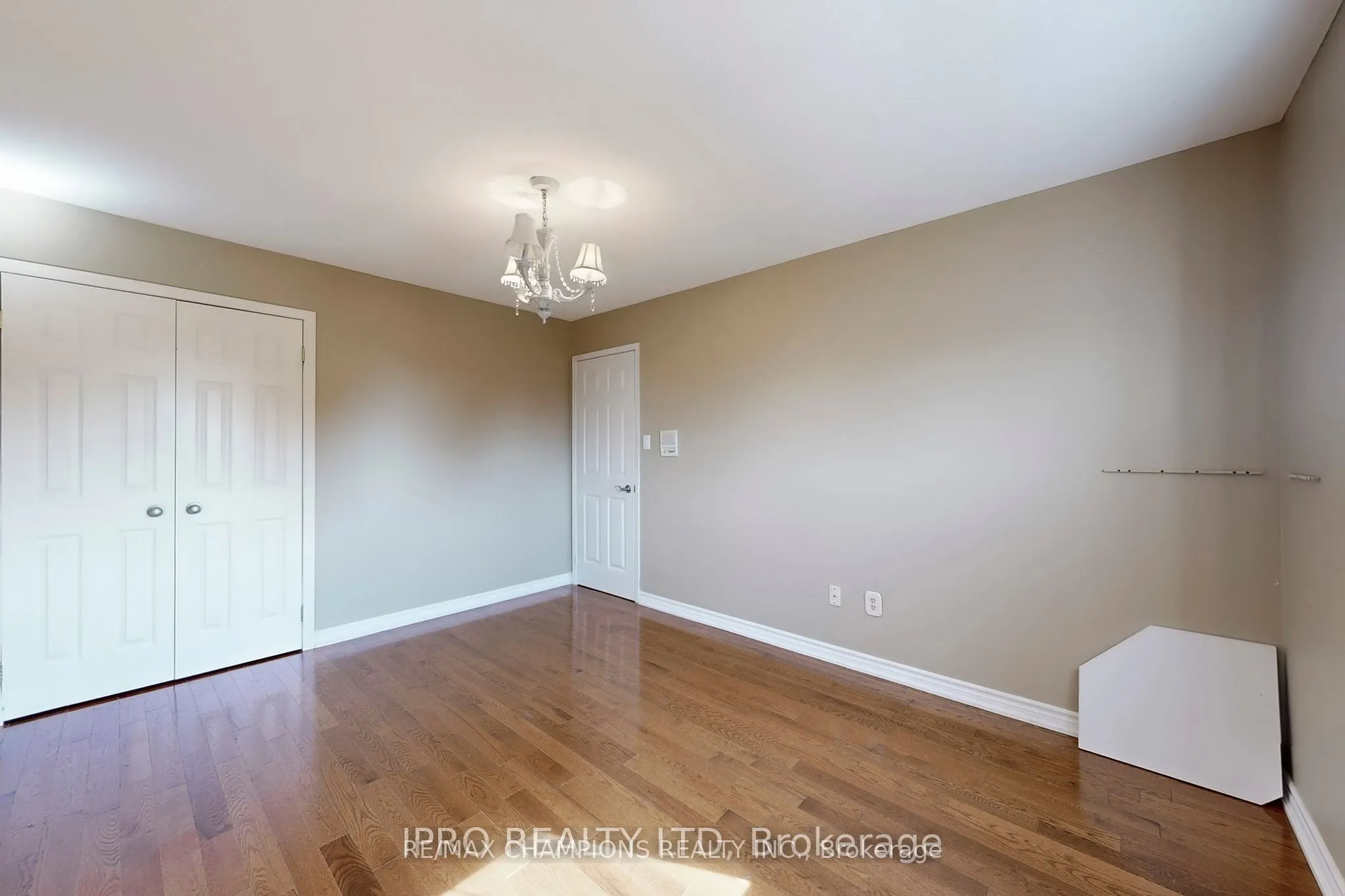97 Castlehill Road