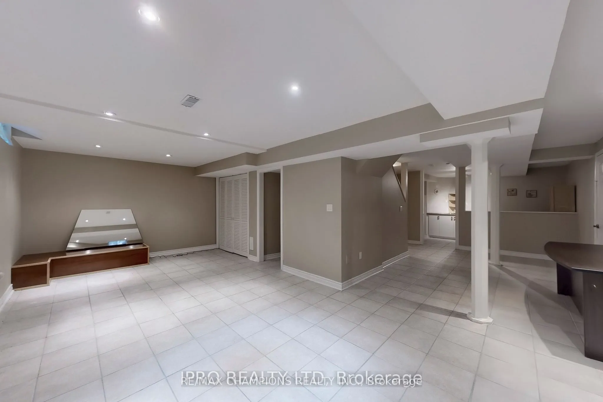 97 Castlehill Road
