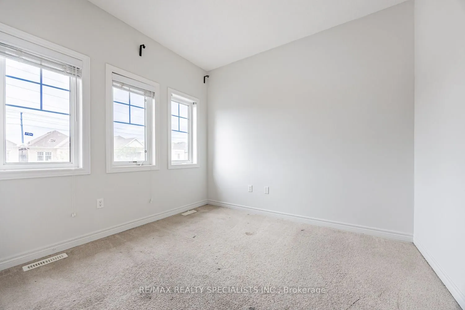 45 Borrelli Drive, #Upper