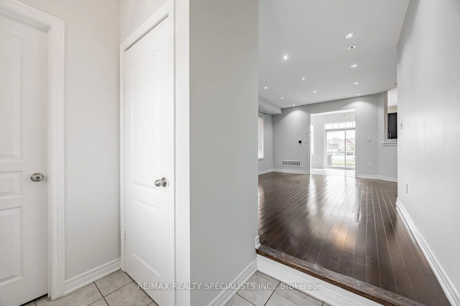 45 Borrelli Drive, #Upper