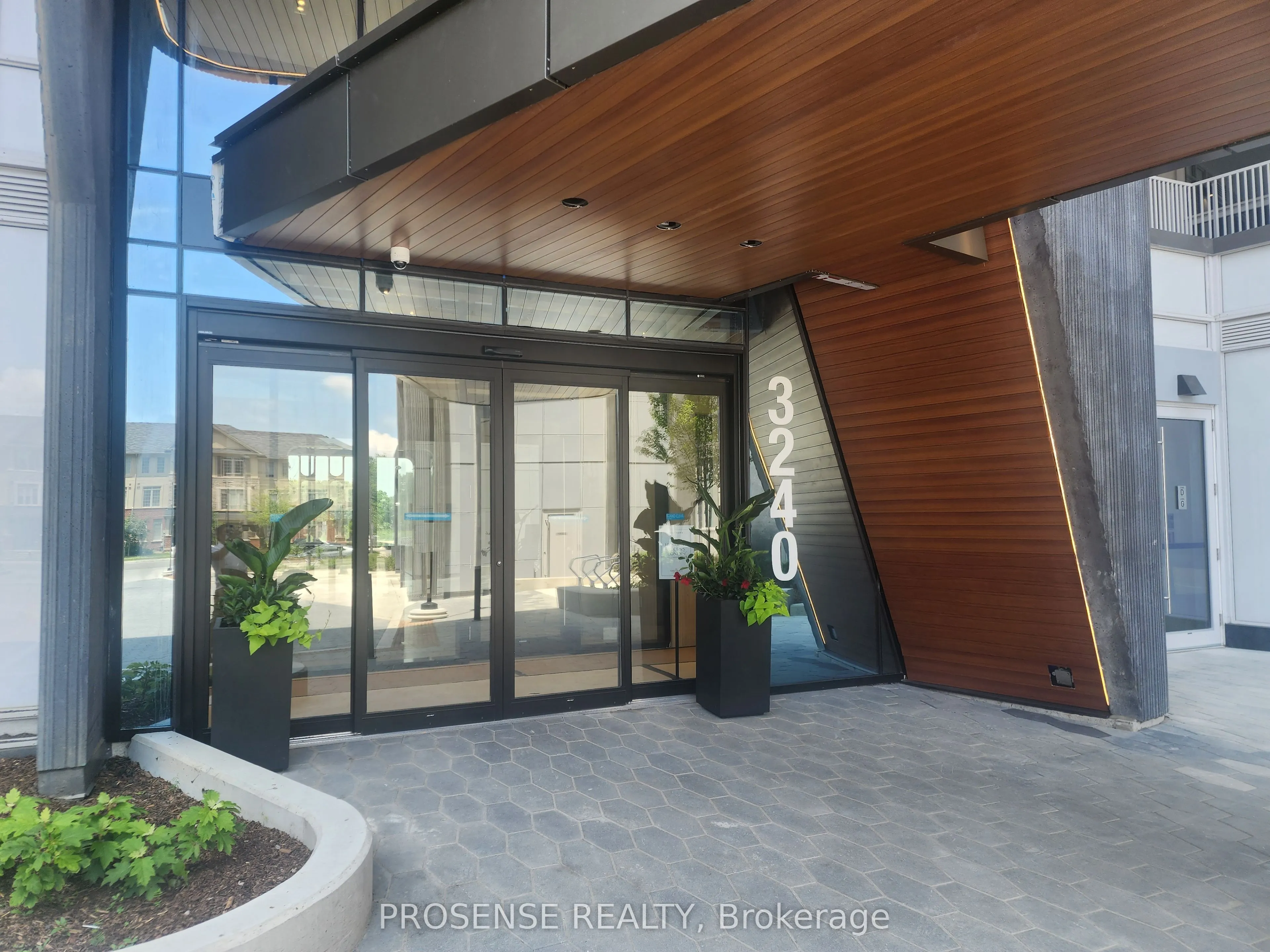 3240 William Coltson Avenue, #415