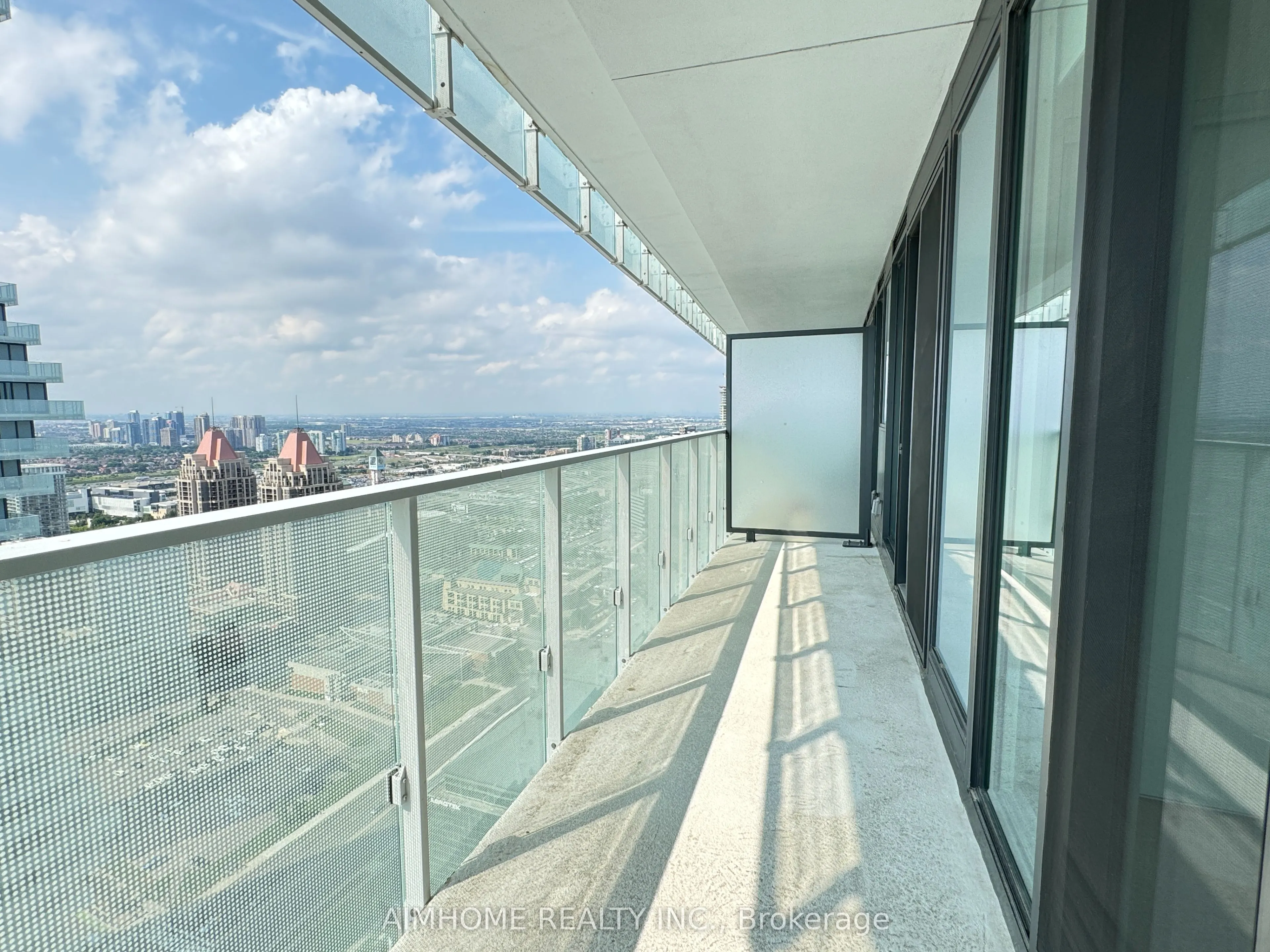 3883 Quartz Road, #3902