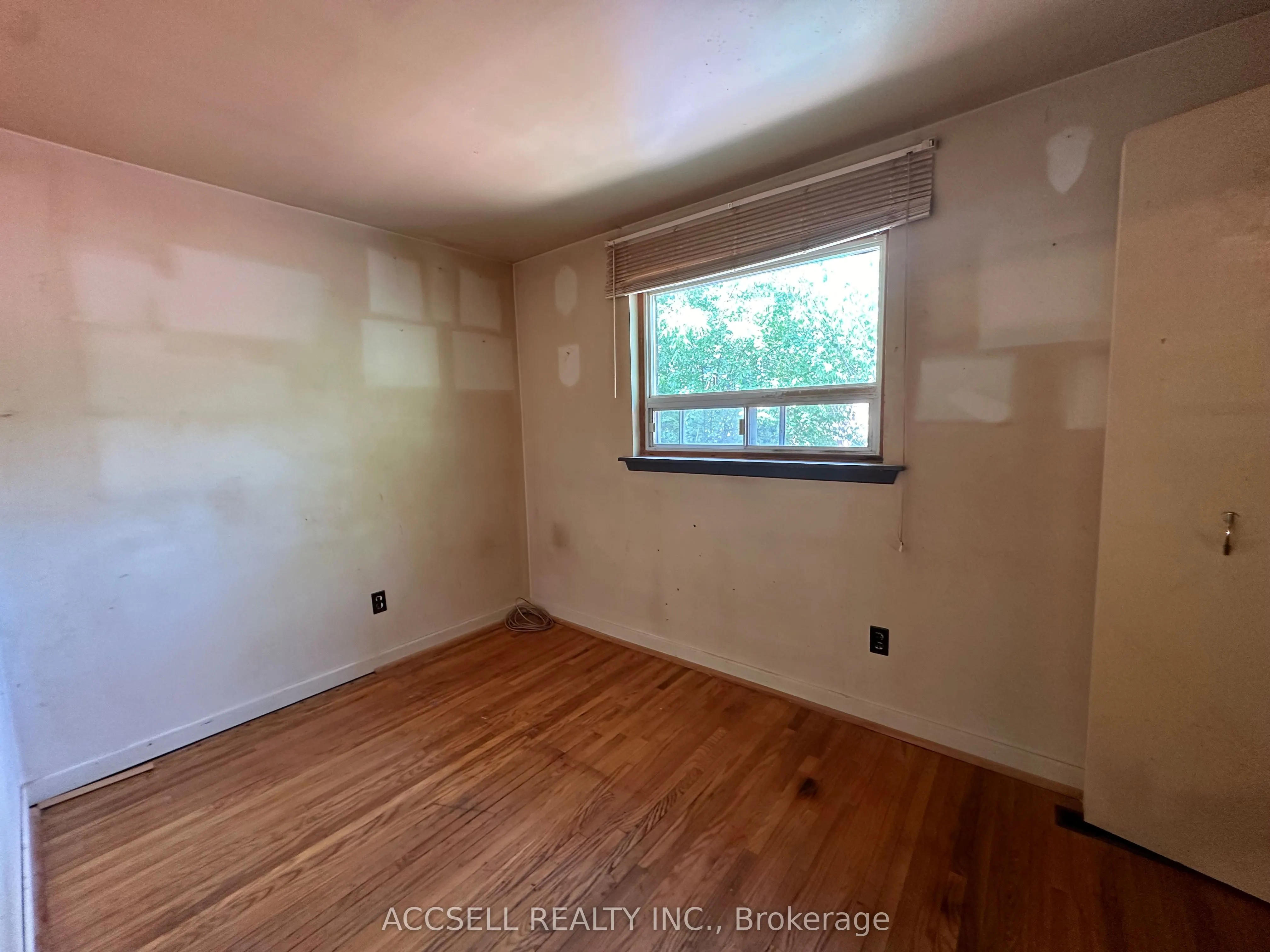 137 Earnscliffe Circle
