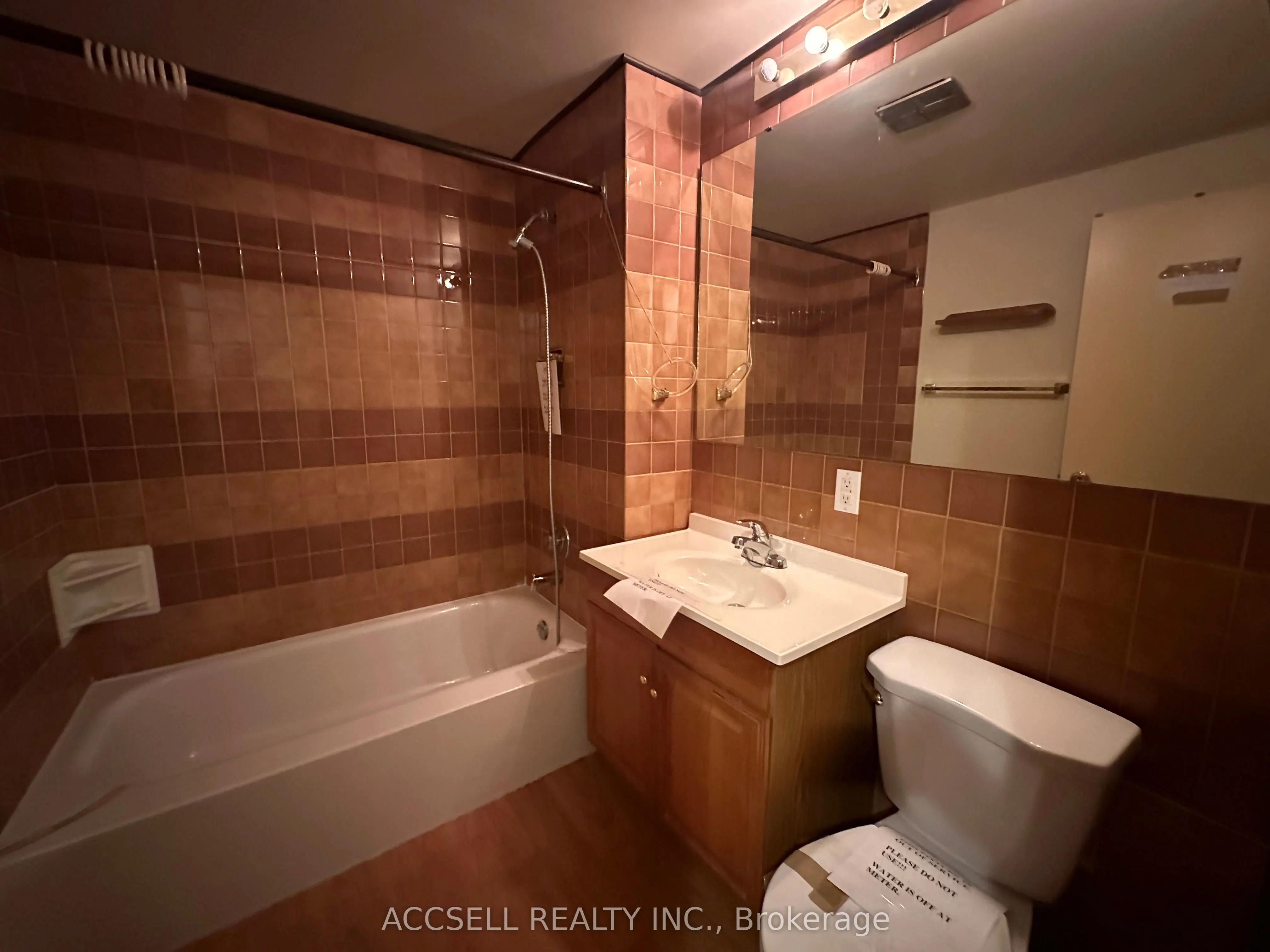137 Earnscliffe Circle