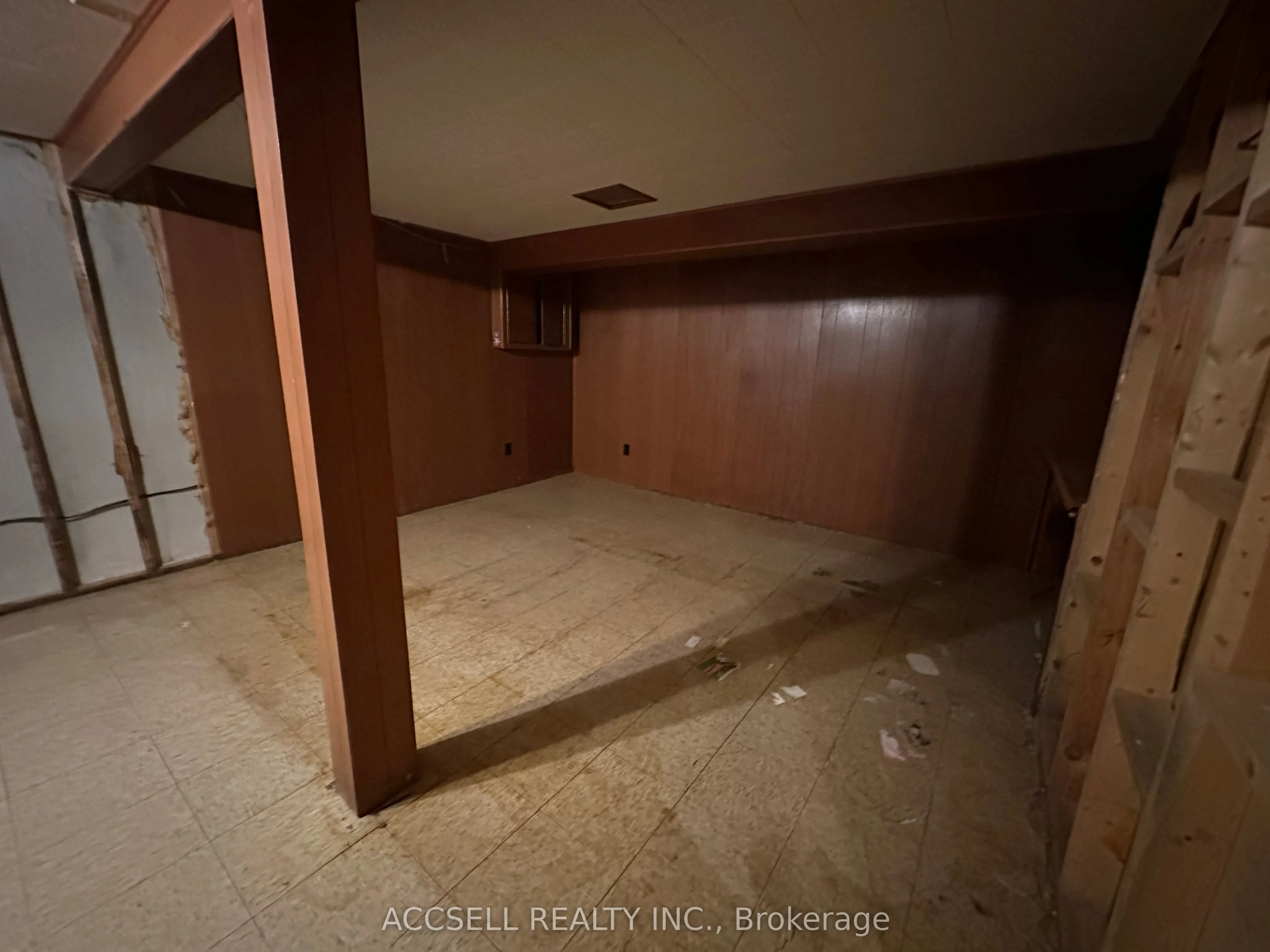137 Earnscliffe Circle