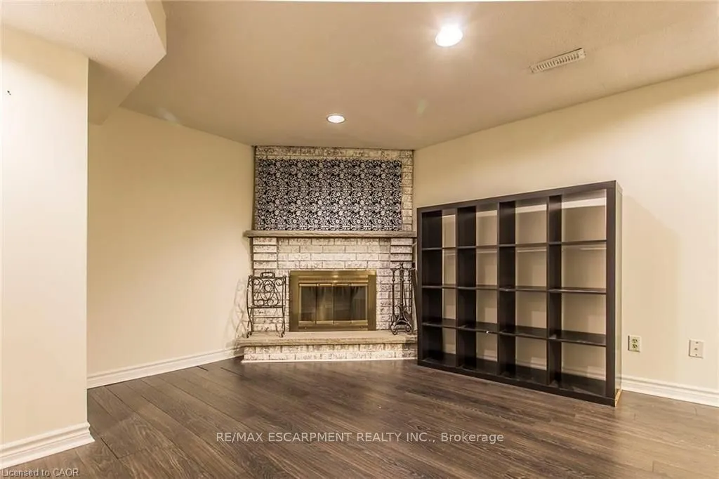 125 Hopewell Road