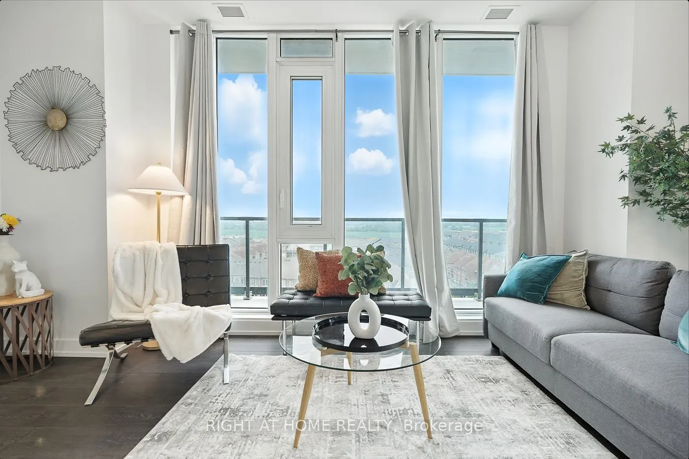 215 Veterans Drive S, #3