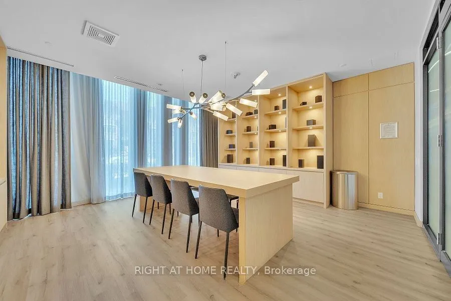 215 Veterans Drive S, #3