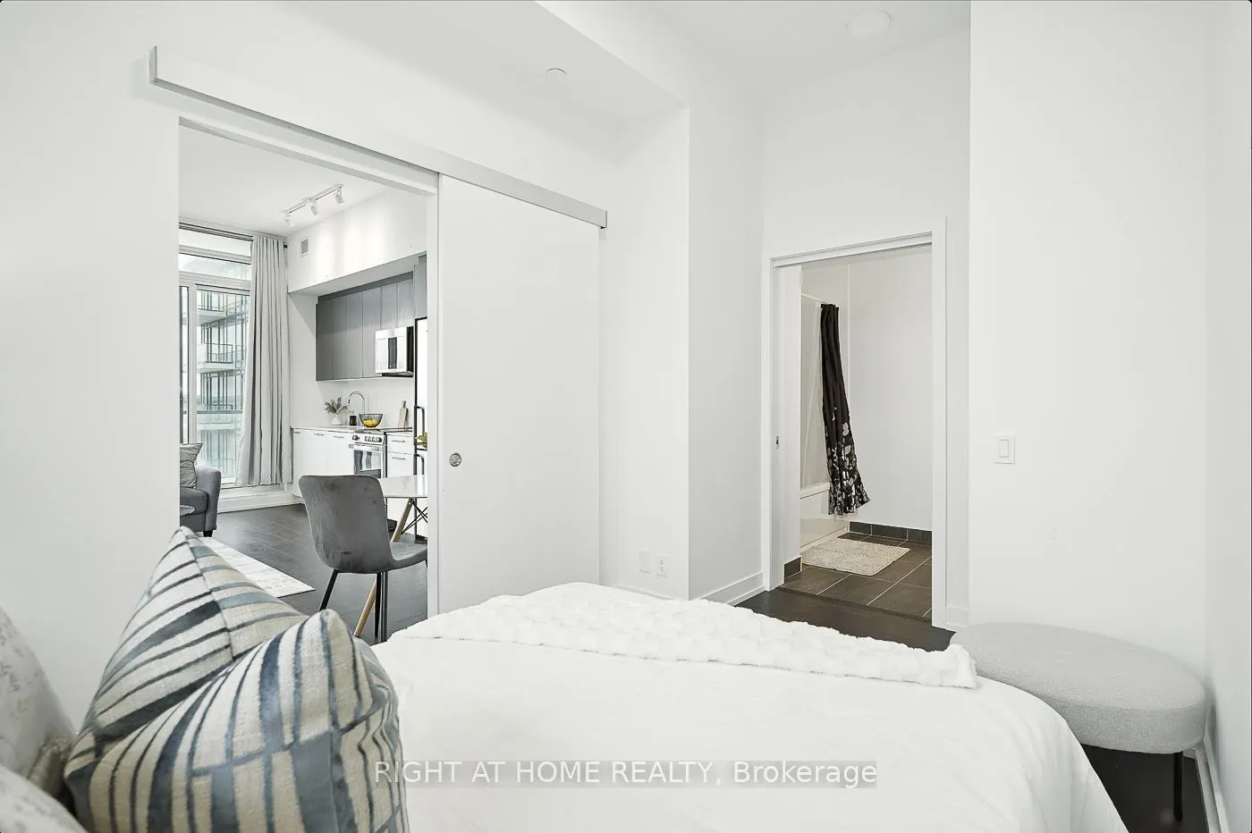 215 Veterans Drive S, #3