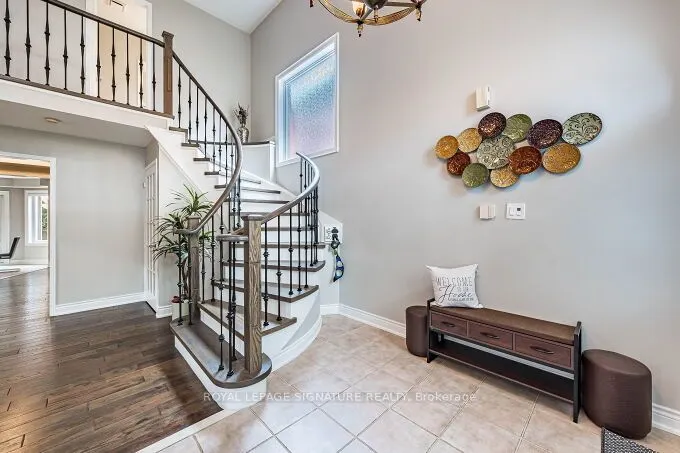 6874 Lisgar Drive