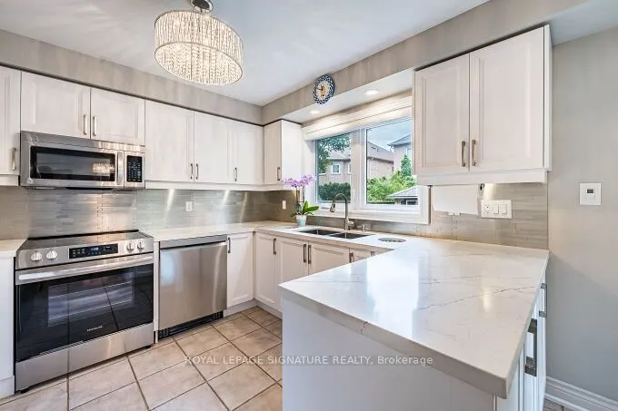 6874 Lisgar Drive