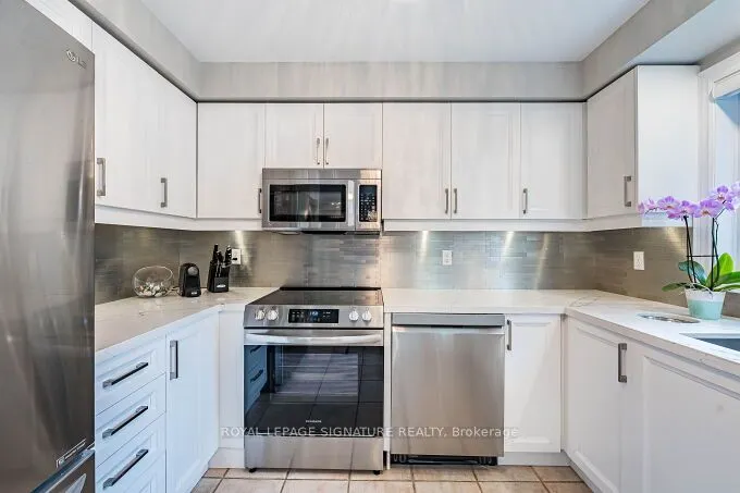 6874 Lisgar Drive