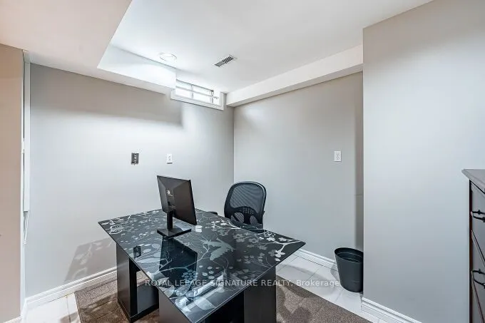 6874 Lisgar Drive