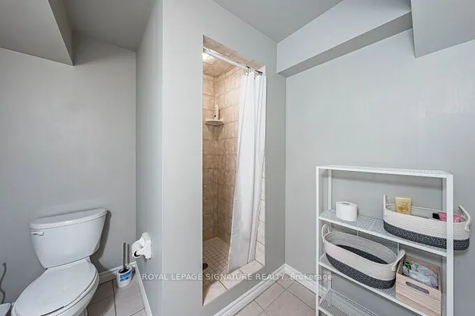 6874 Lisgar Drive