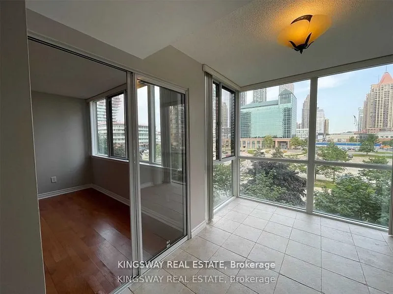350 Webb Drive, #509