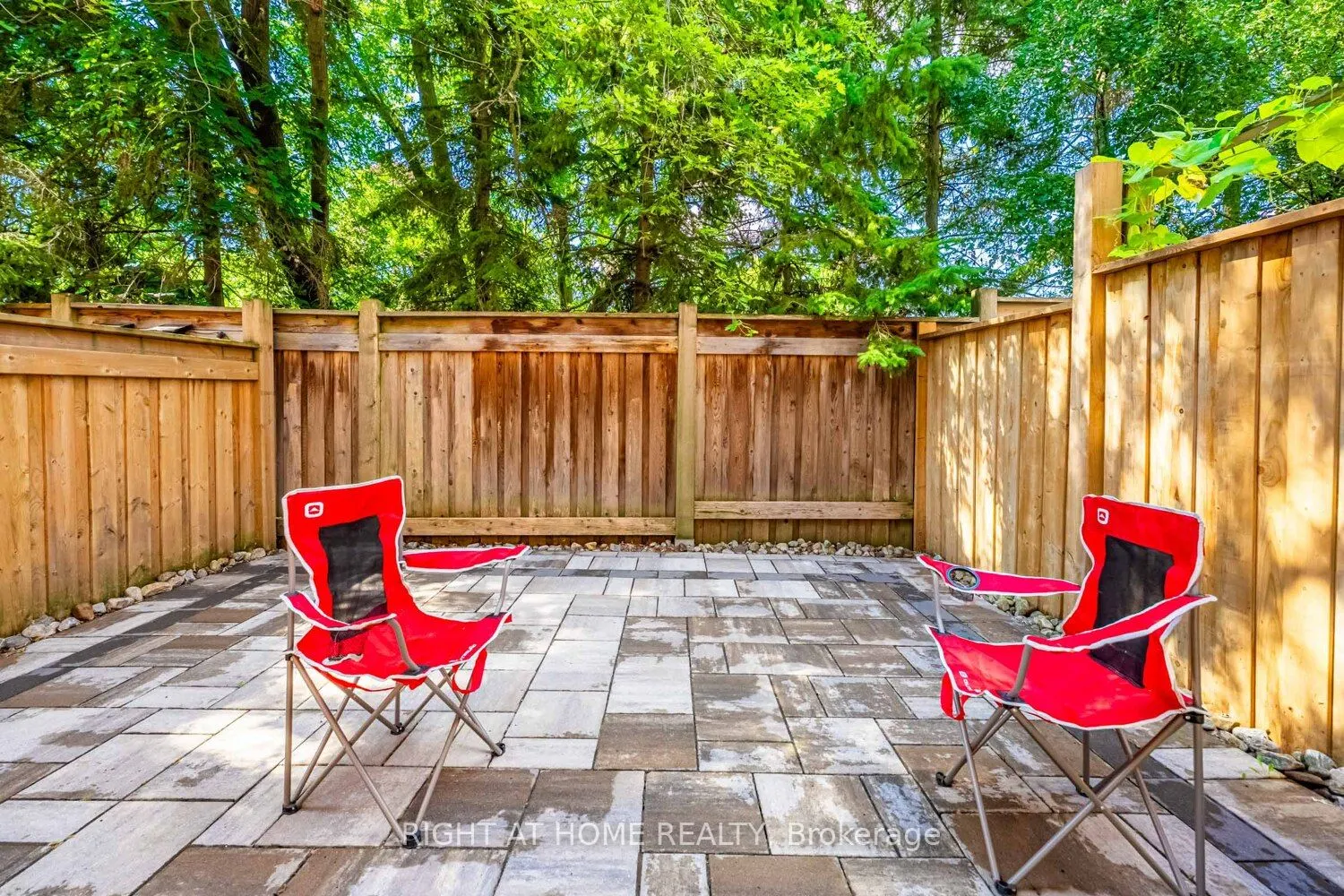 33 Promenade Trail