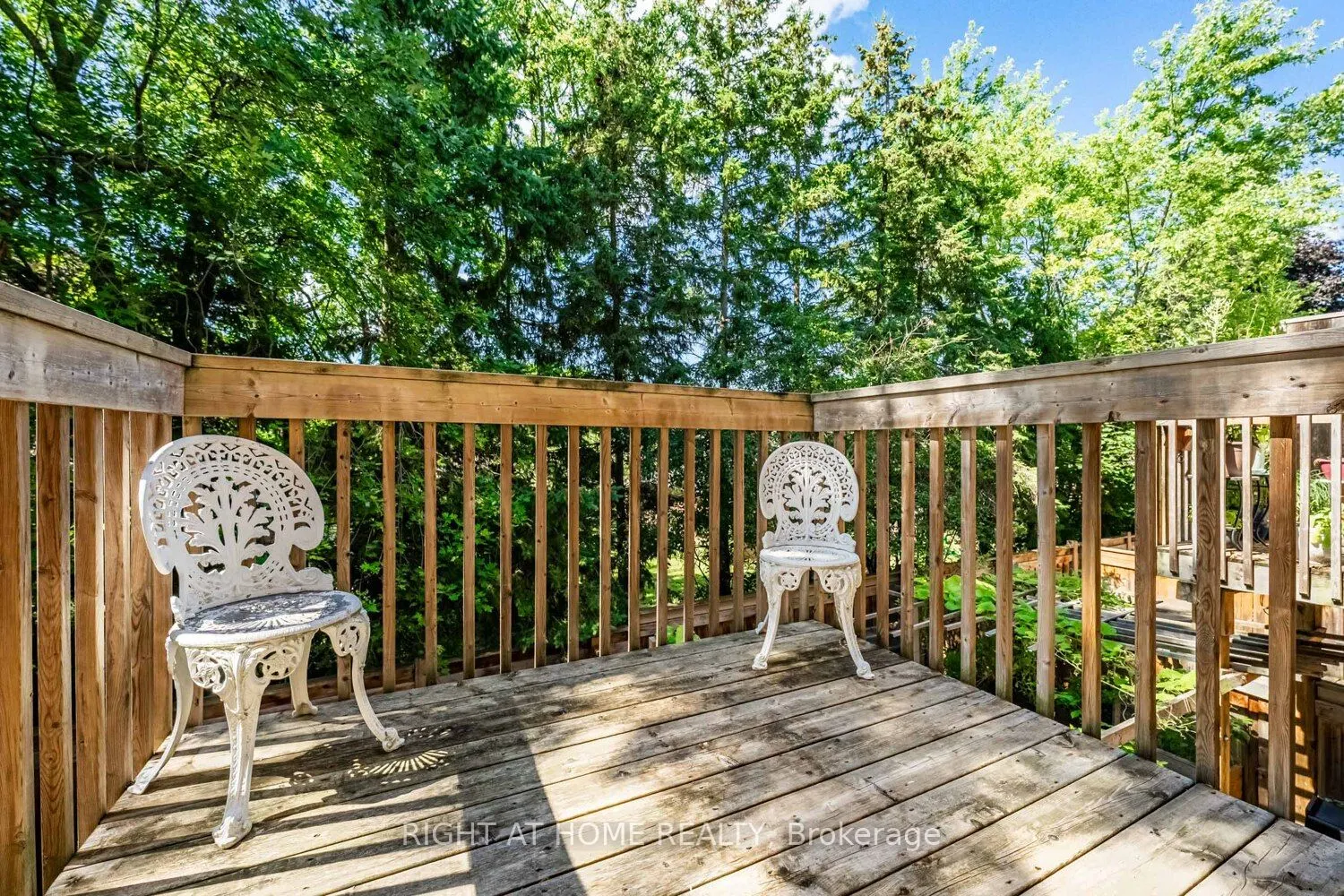 33 Promenade Trail