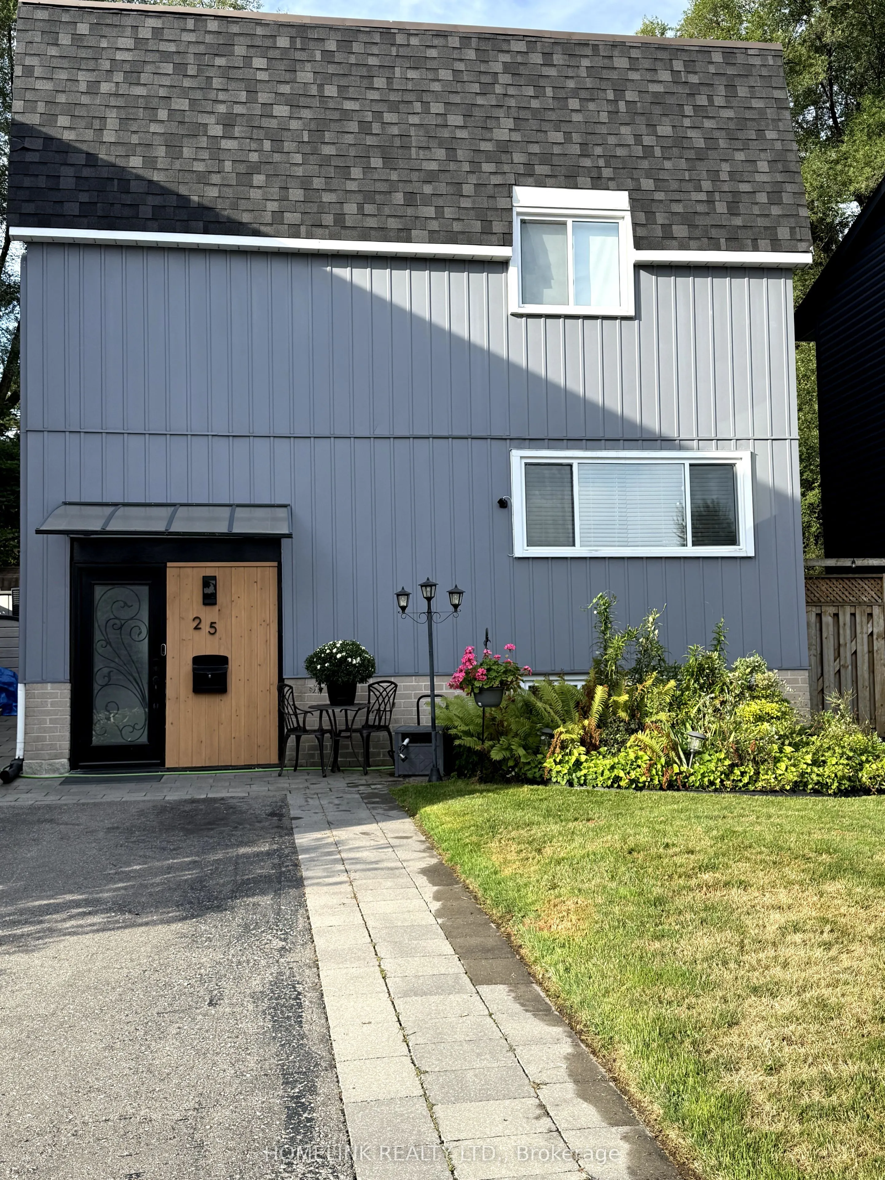 25 Hercules Court