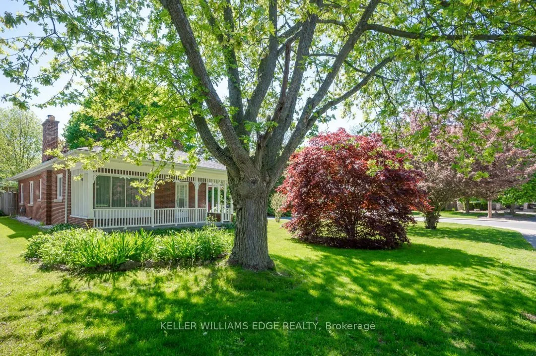 405 Stratheden Drive