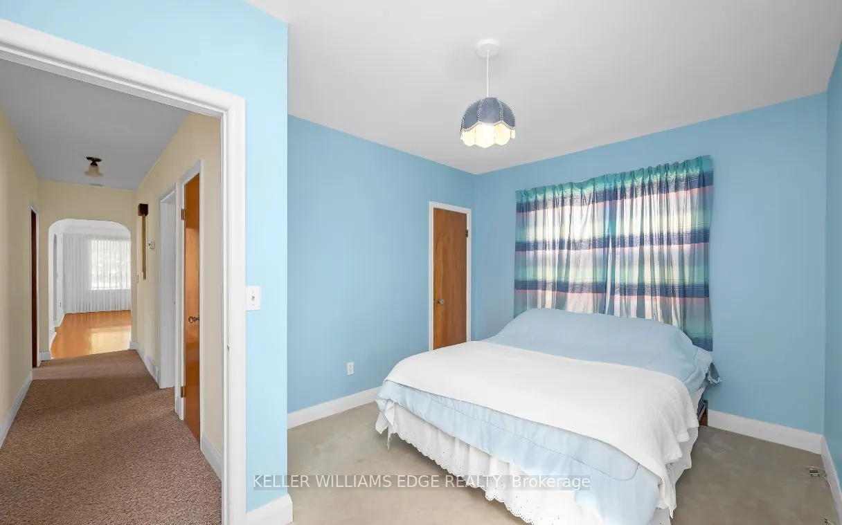 405 Stratheden Drive