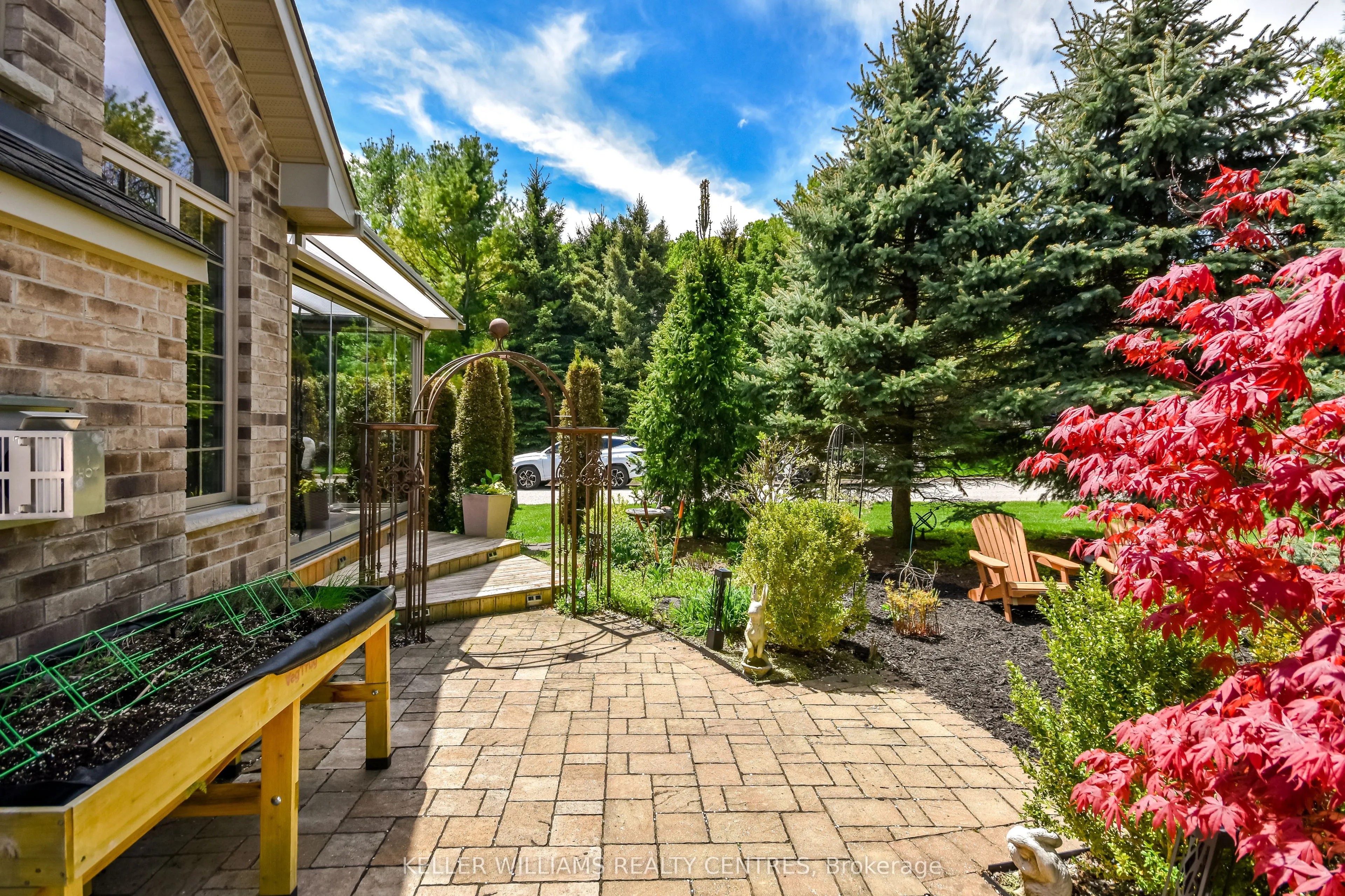 10 Reddington Drive, #1