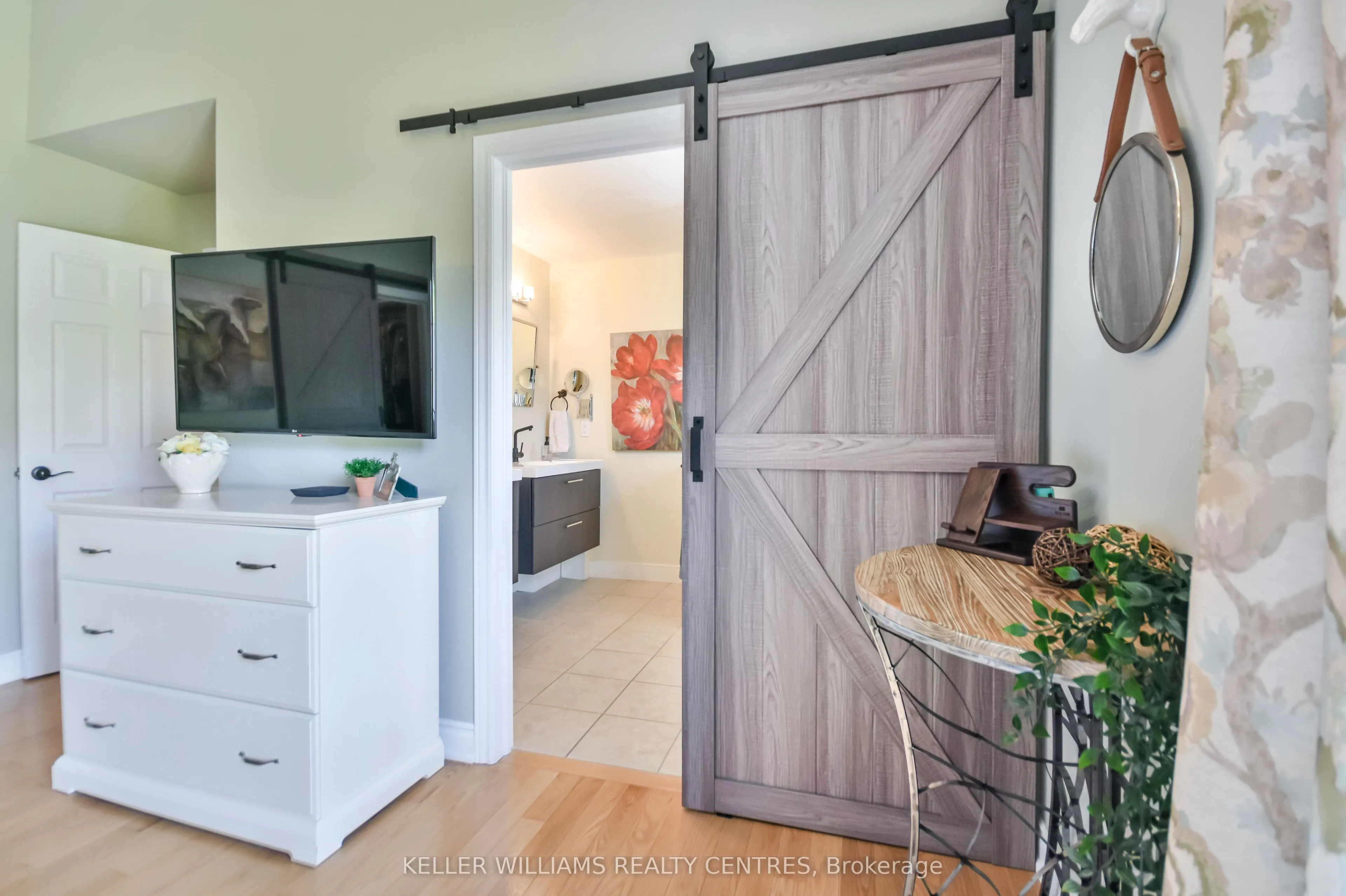 10 Reddington Drive, #1