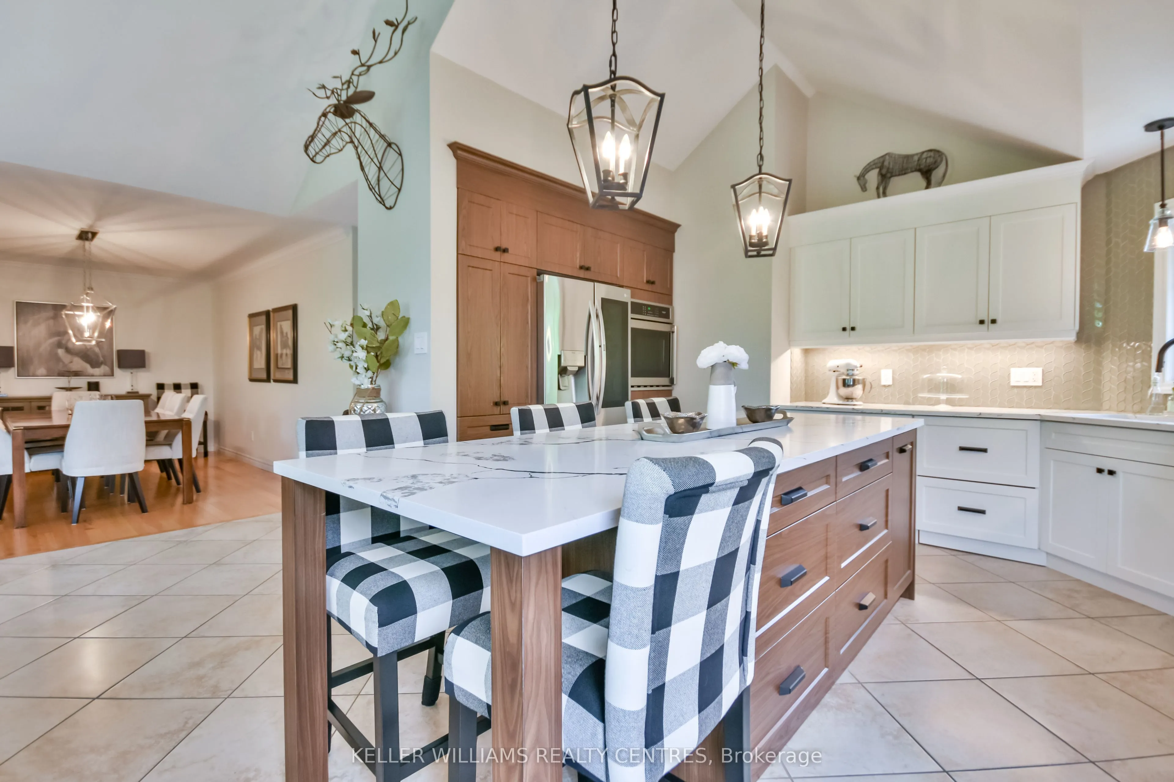 10 Reddington Drive, #1