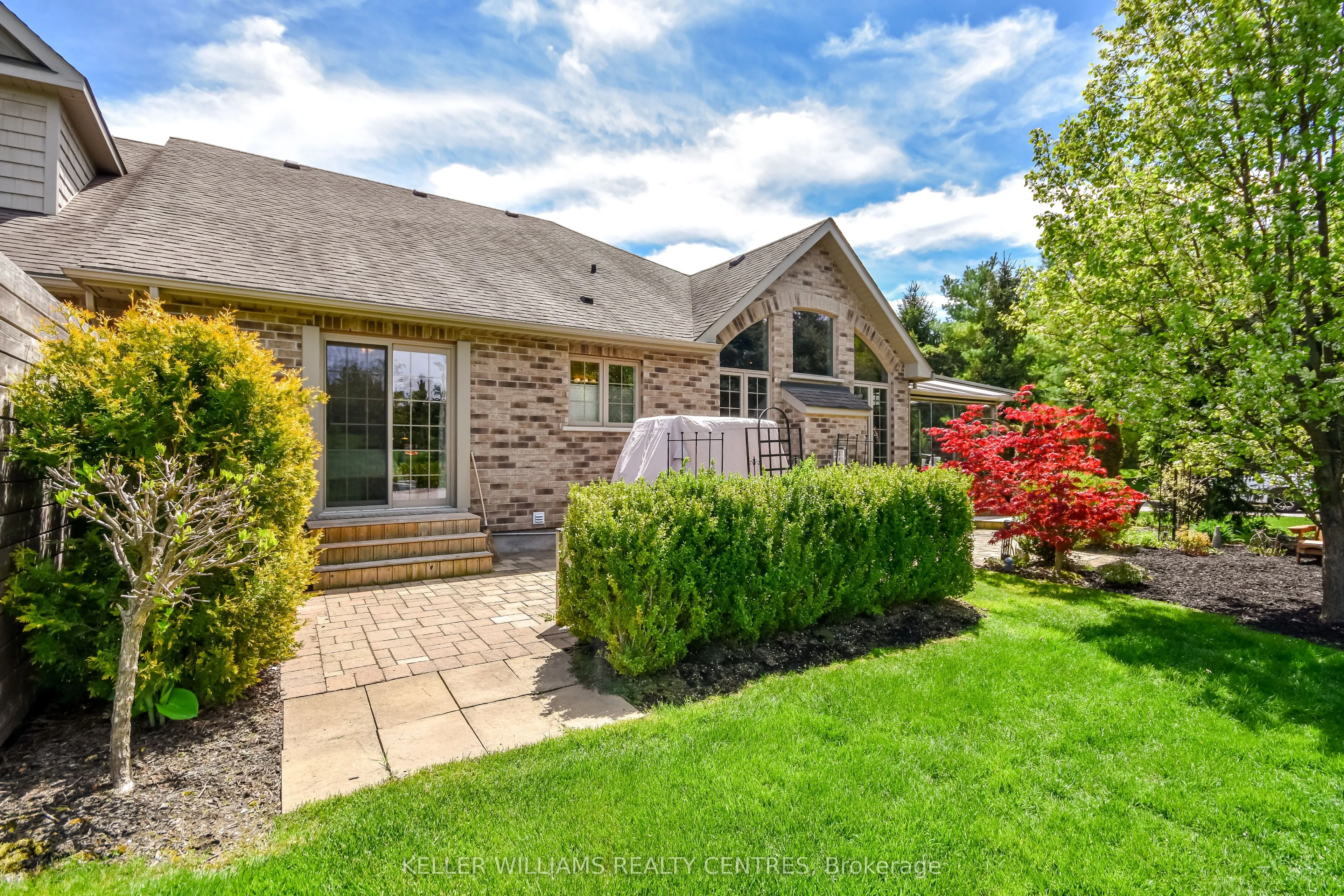 10 Reddington Drive, #1