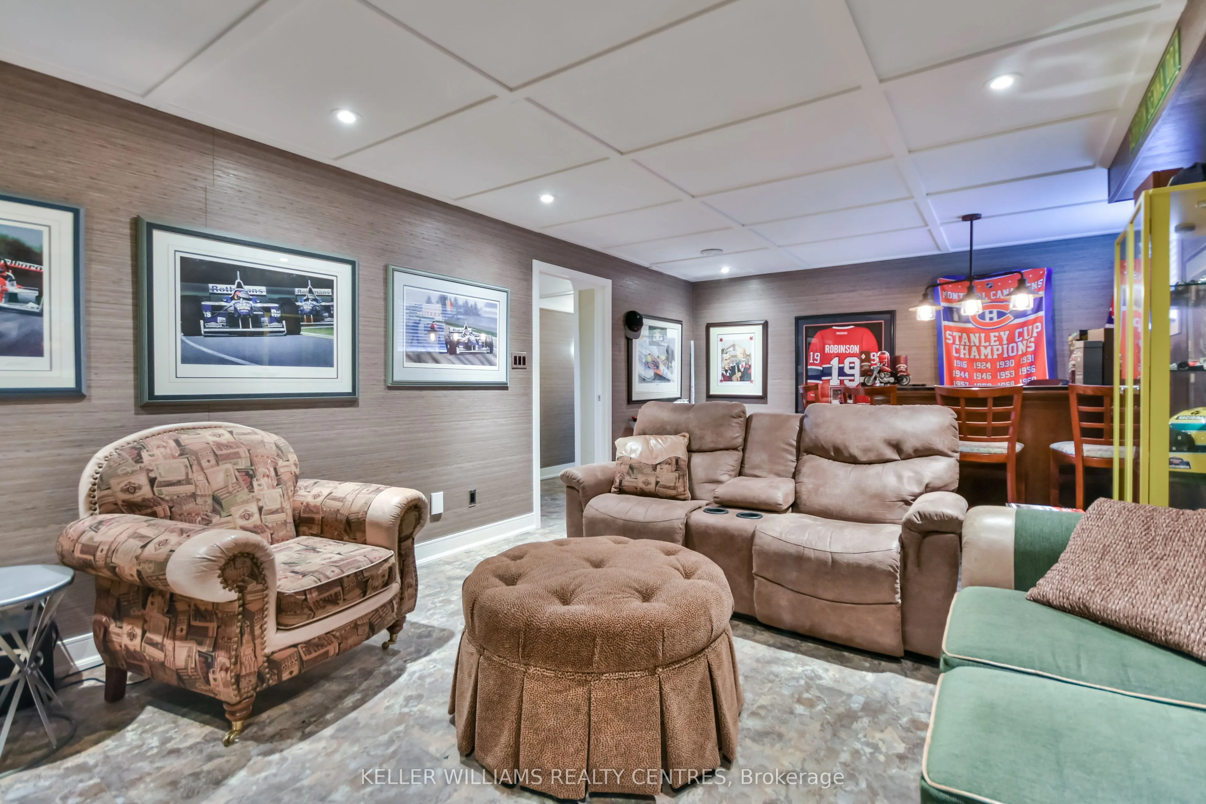 10 Reddington Drive, #1