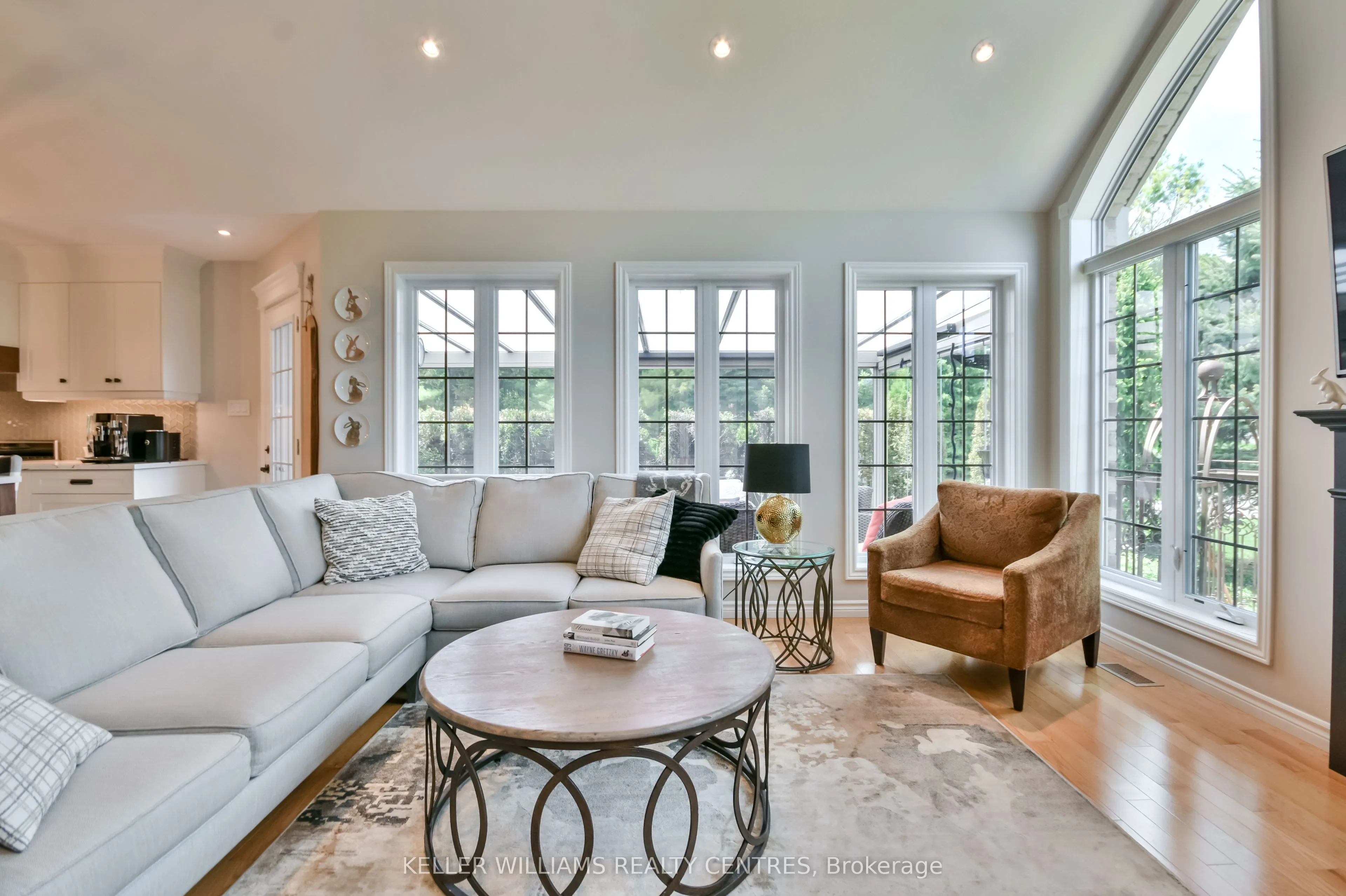 10 Reddington Drive, #1