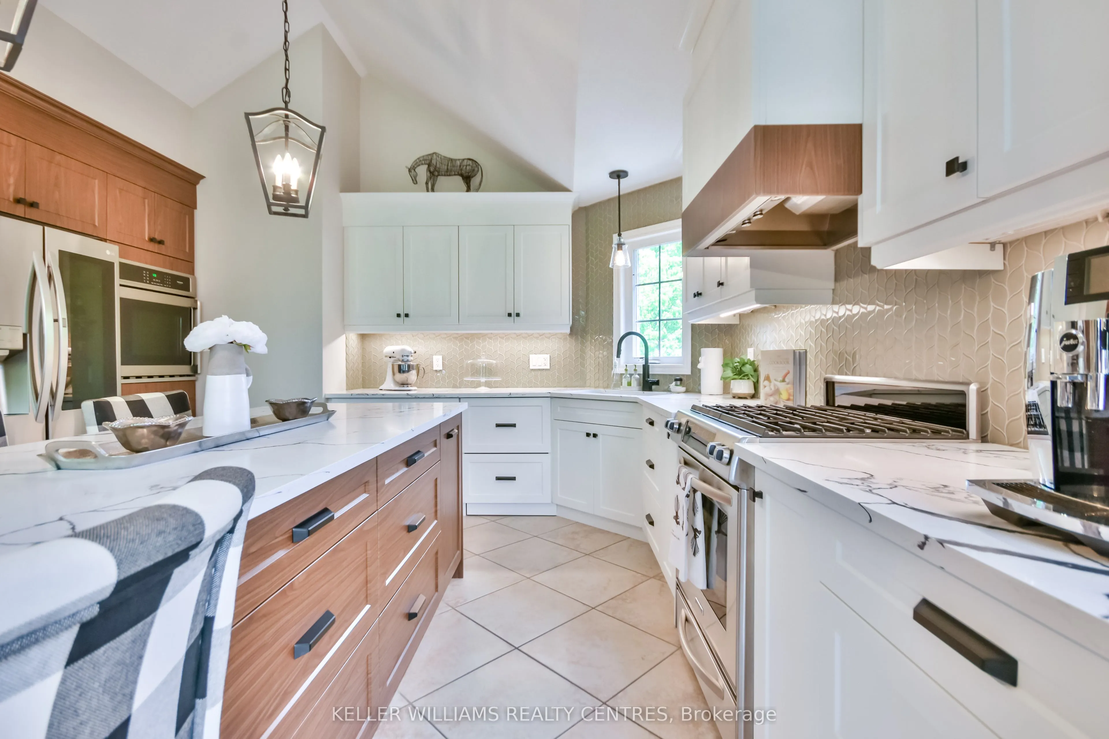 10 Reddington Drive, #1