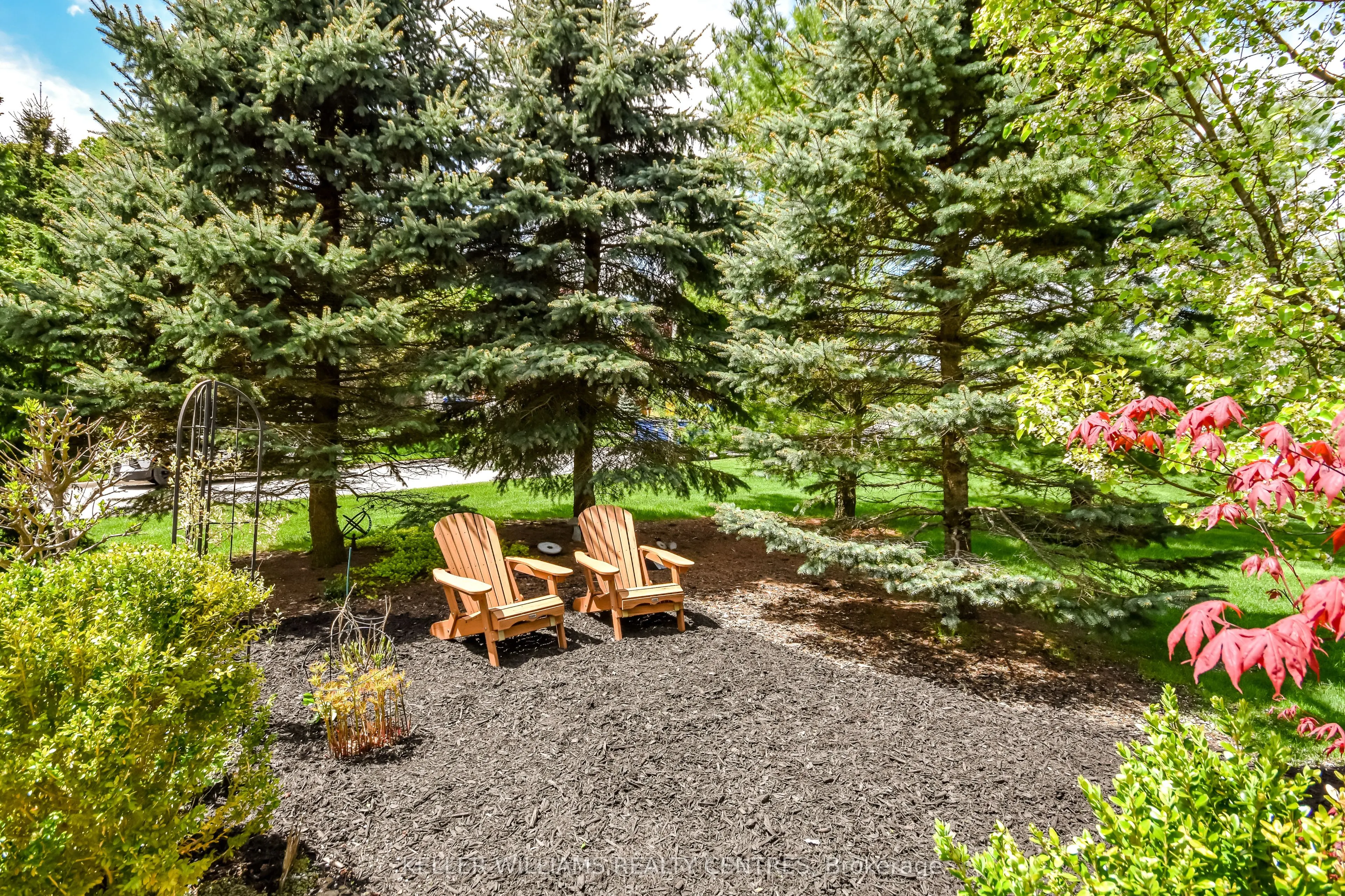 10 Reddington Drive, #1