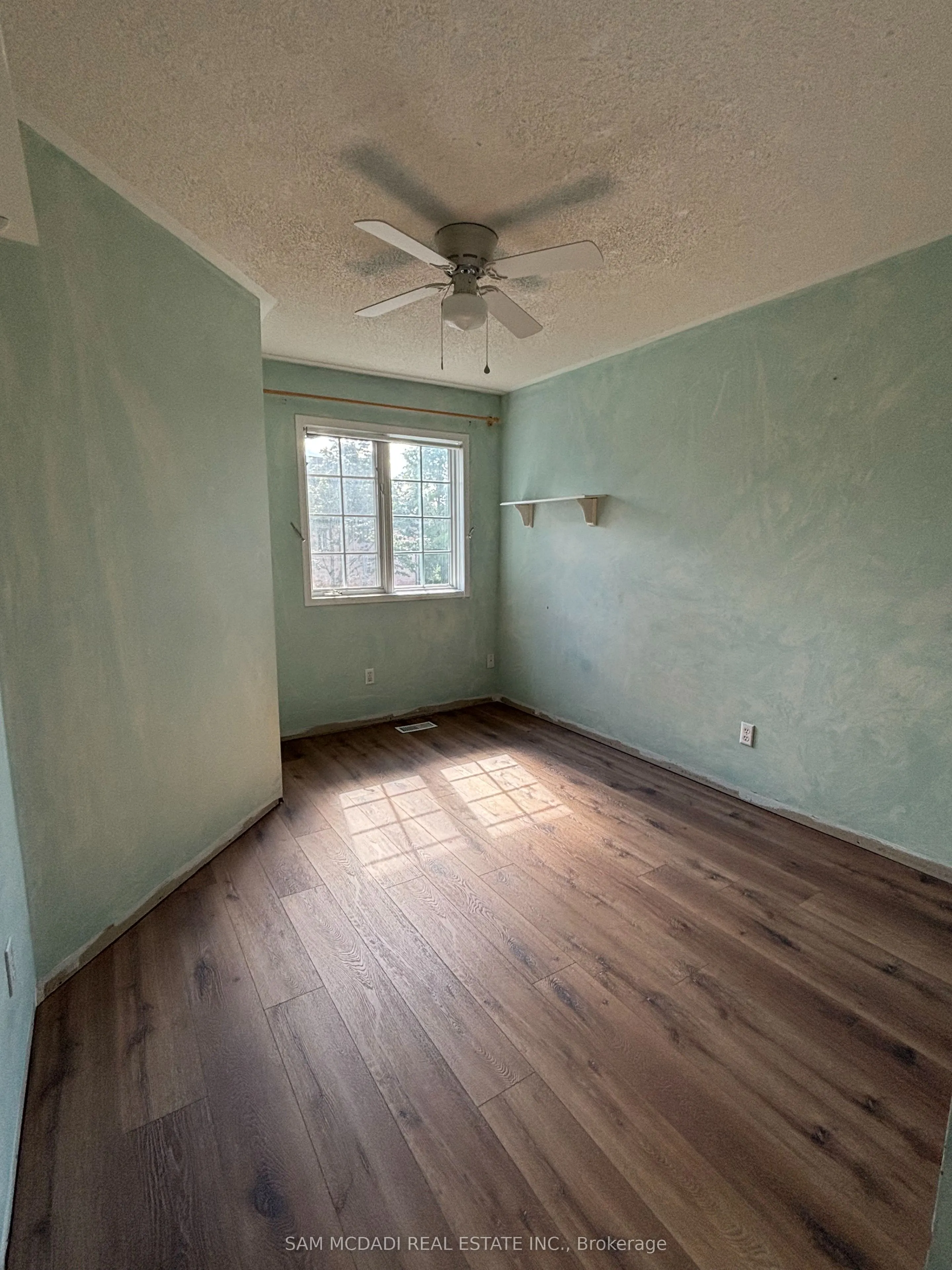 2945 Thomas Street, #102