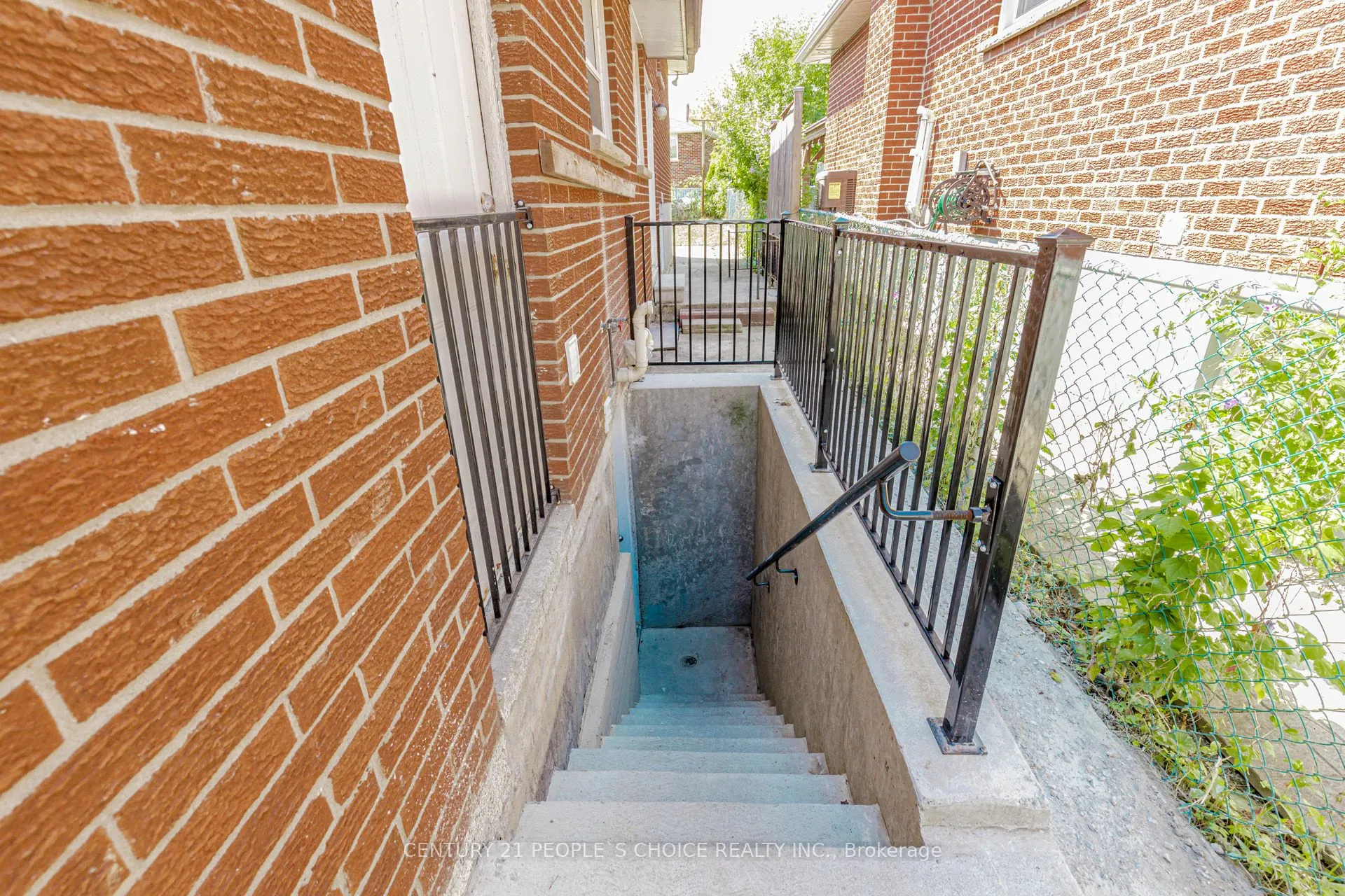 4104 Brandon Gate