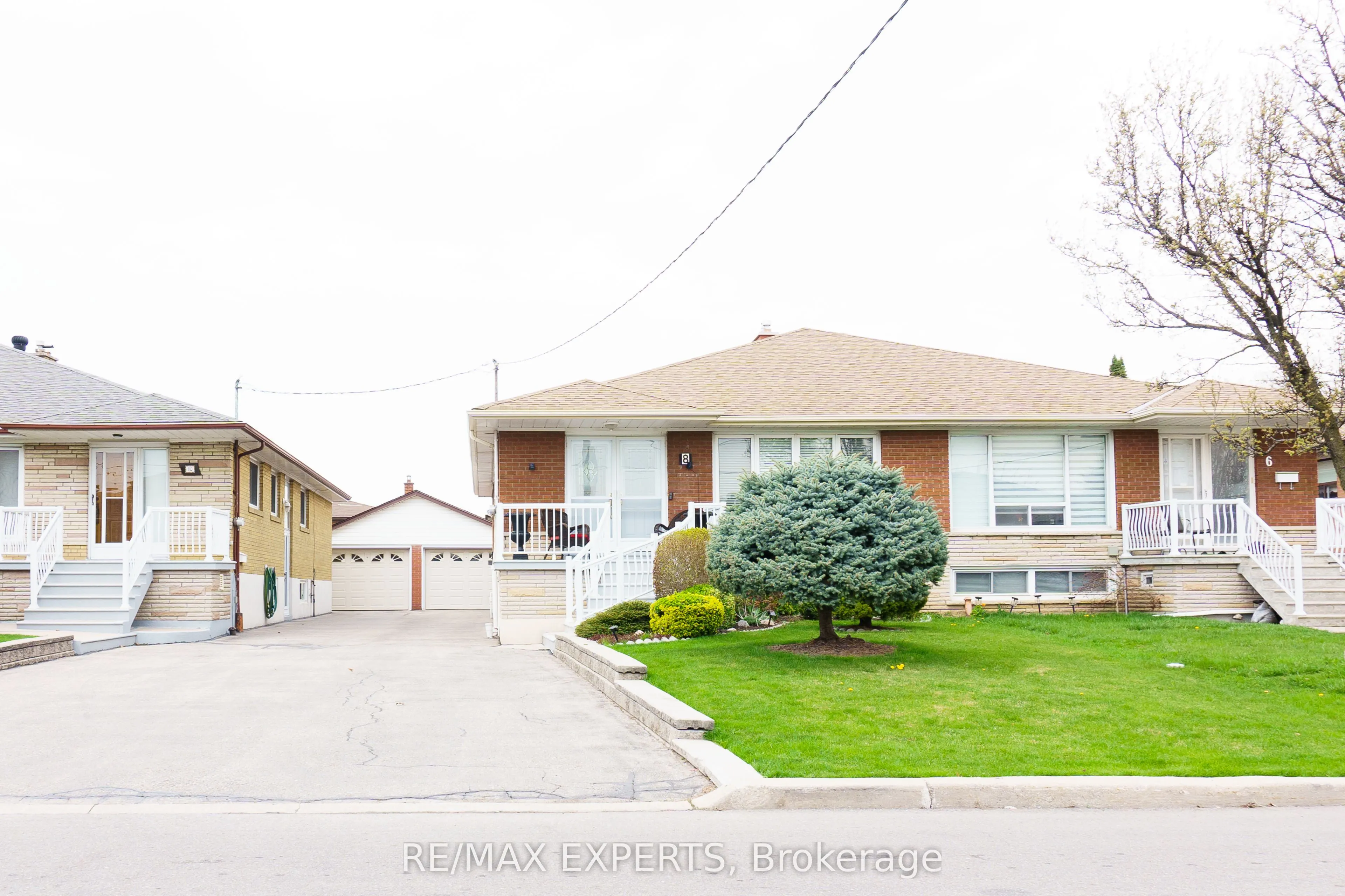 8 Charrington Crescent