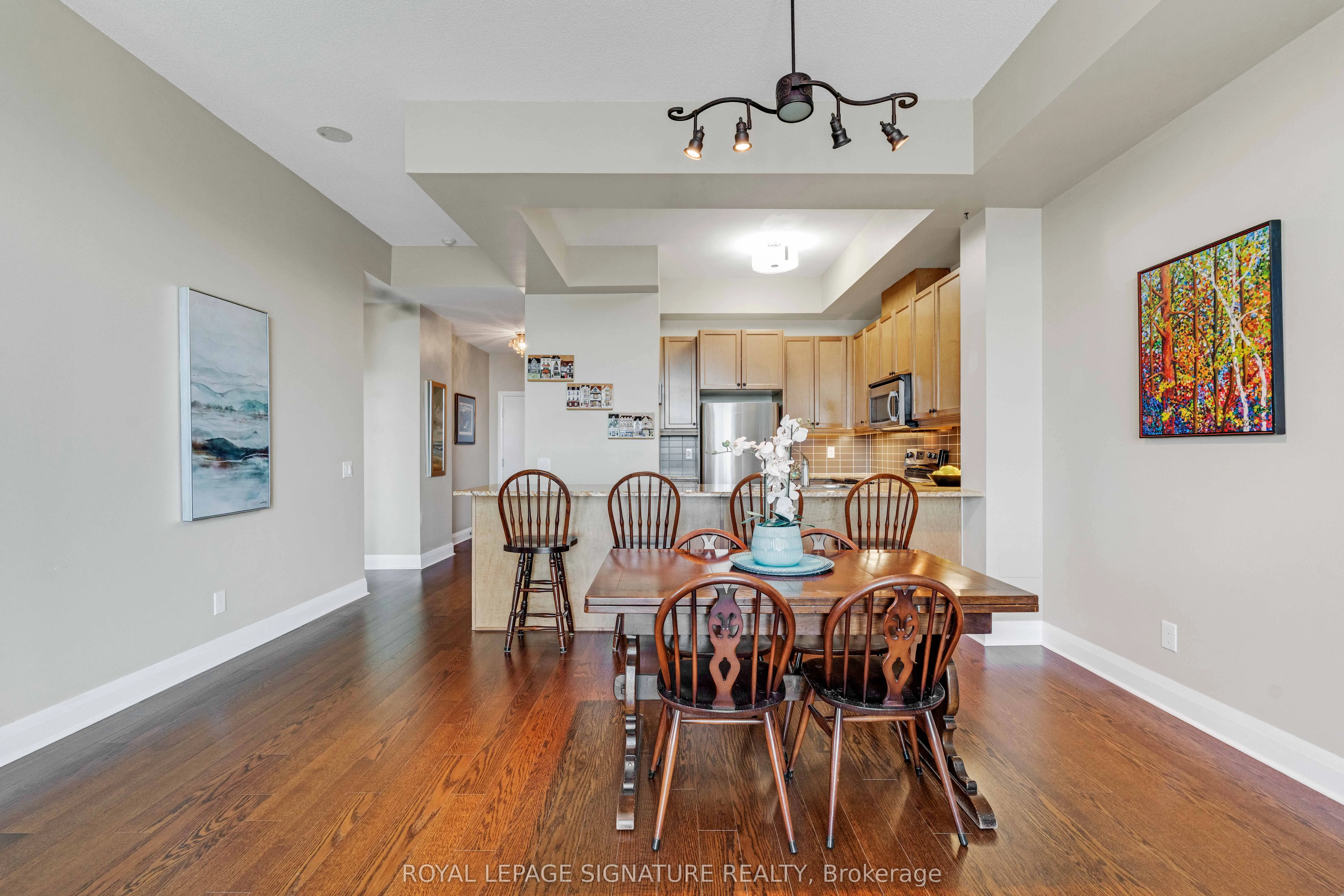 1 Hurontario Street, #1901