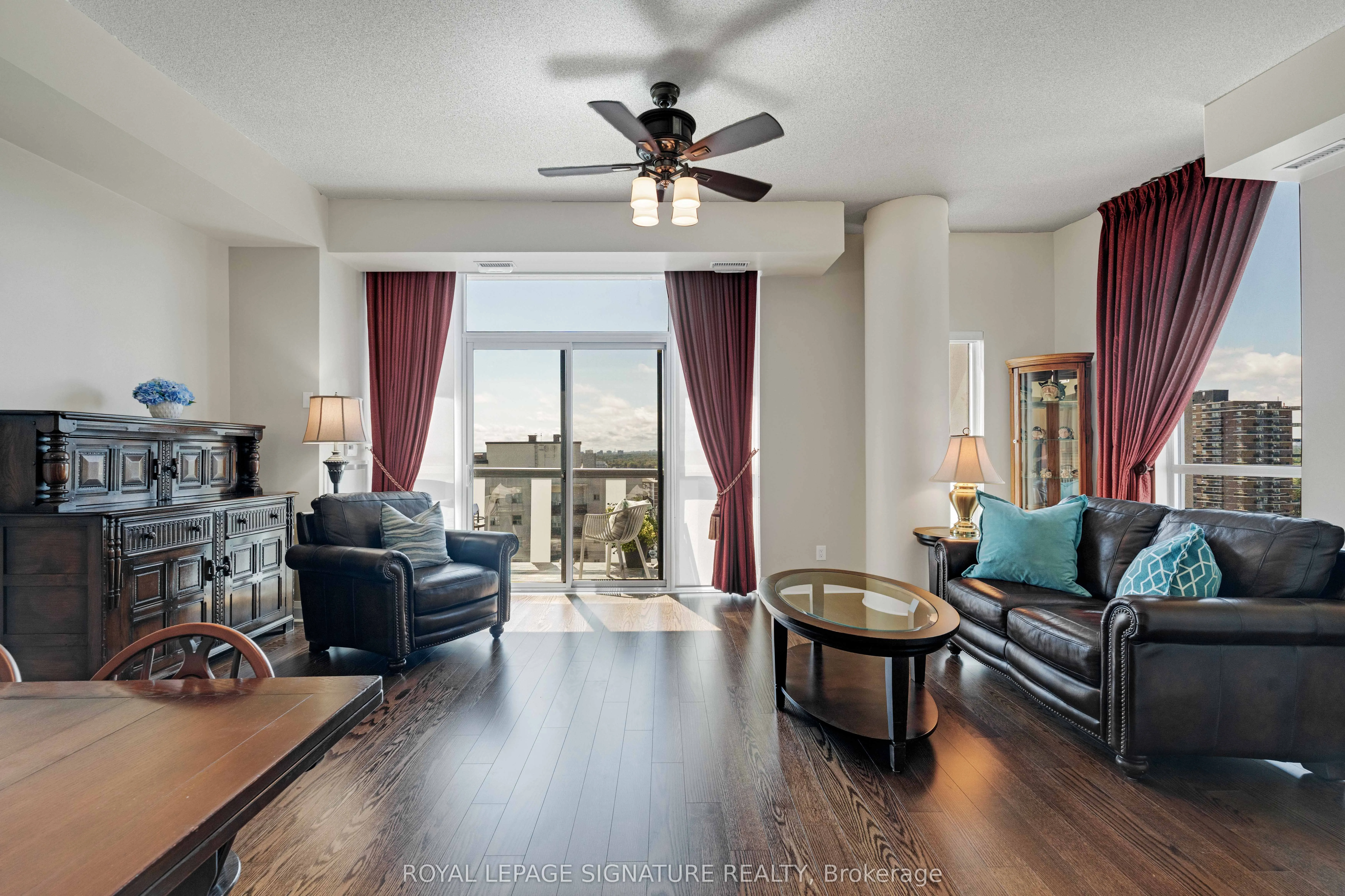 1 Hurontario Street, #1901