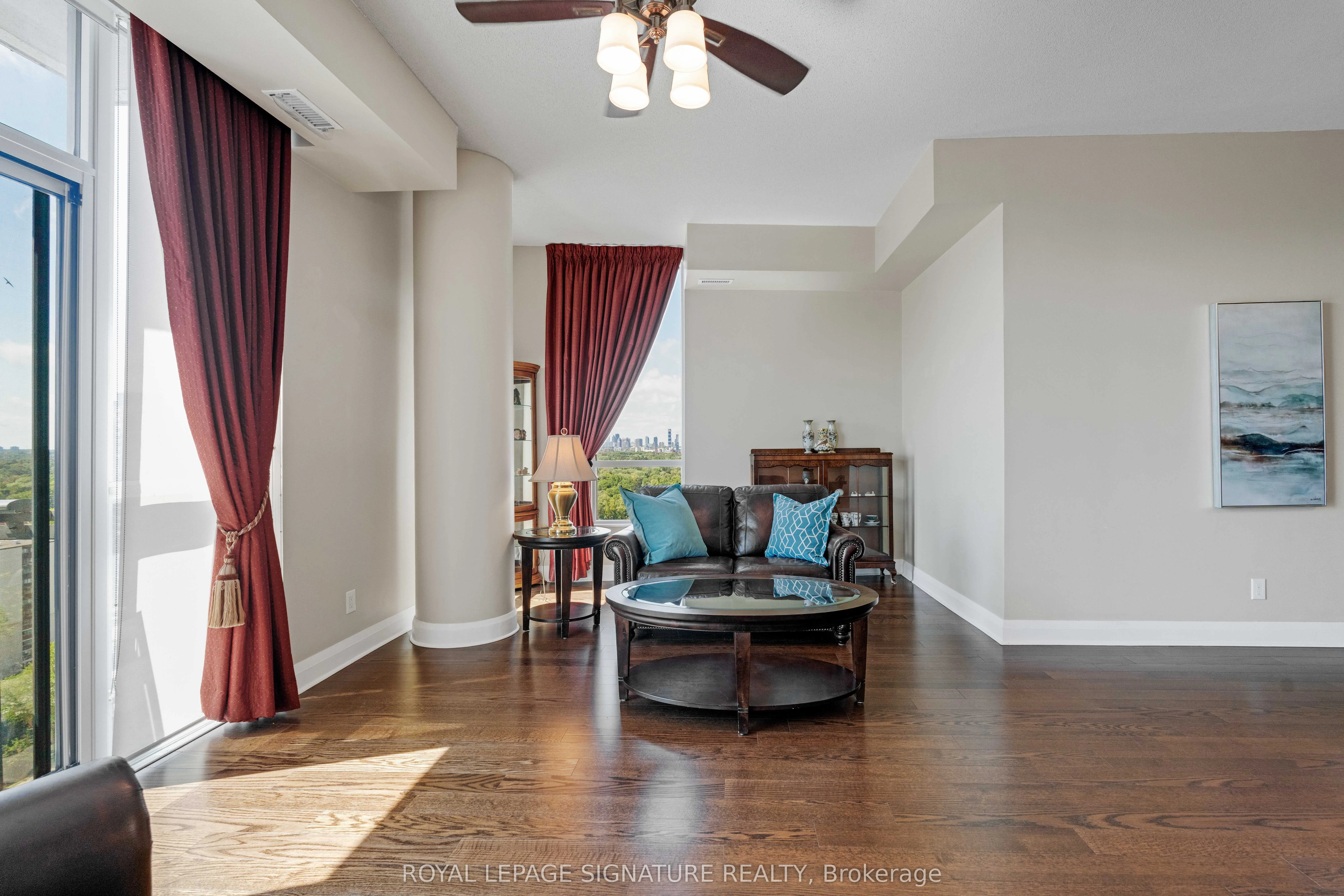 1 Hurontario Street, #1901