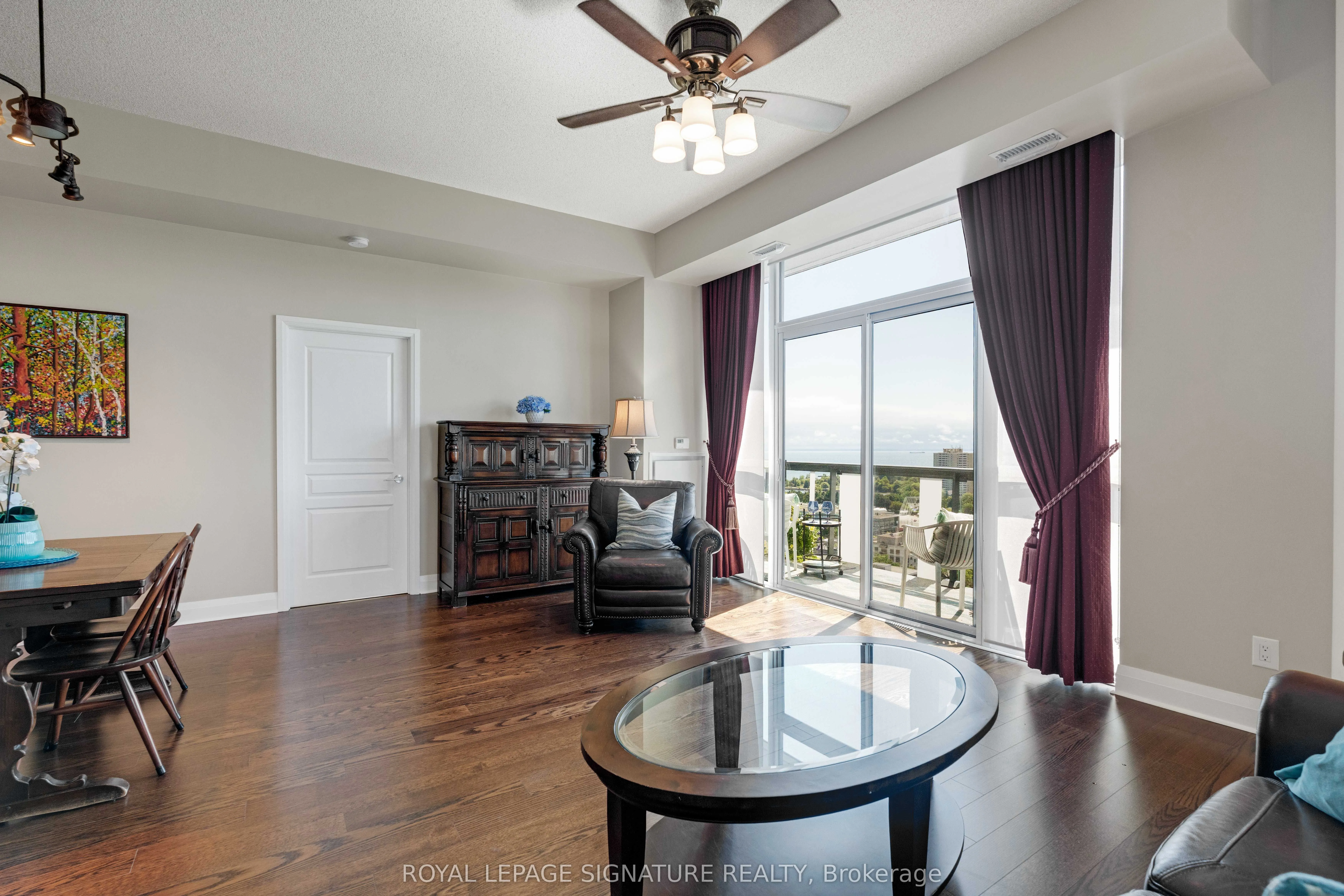 1 Hurontario Street, #1901