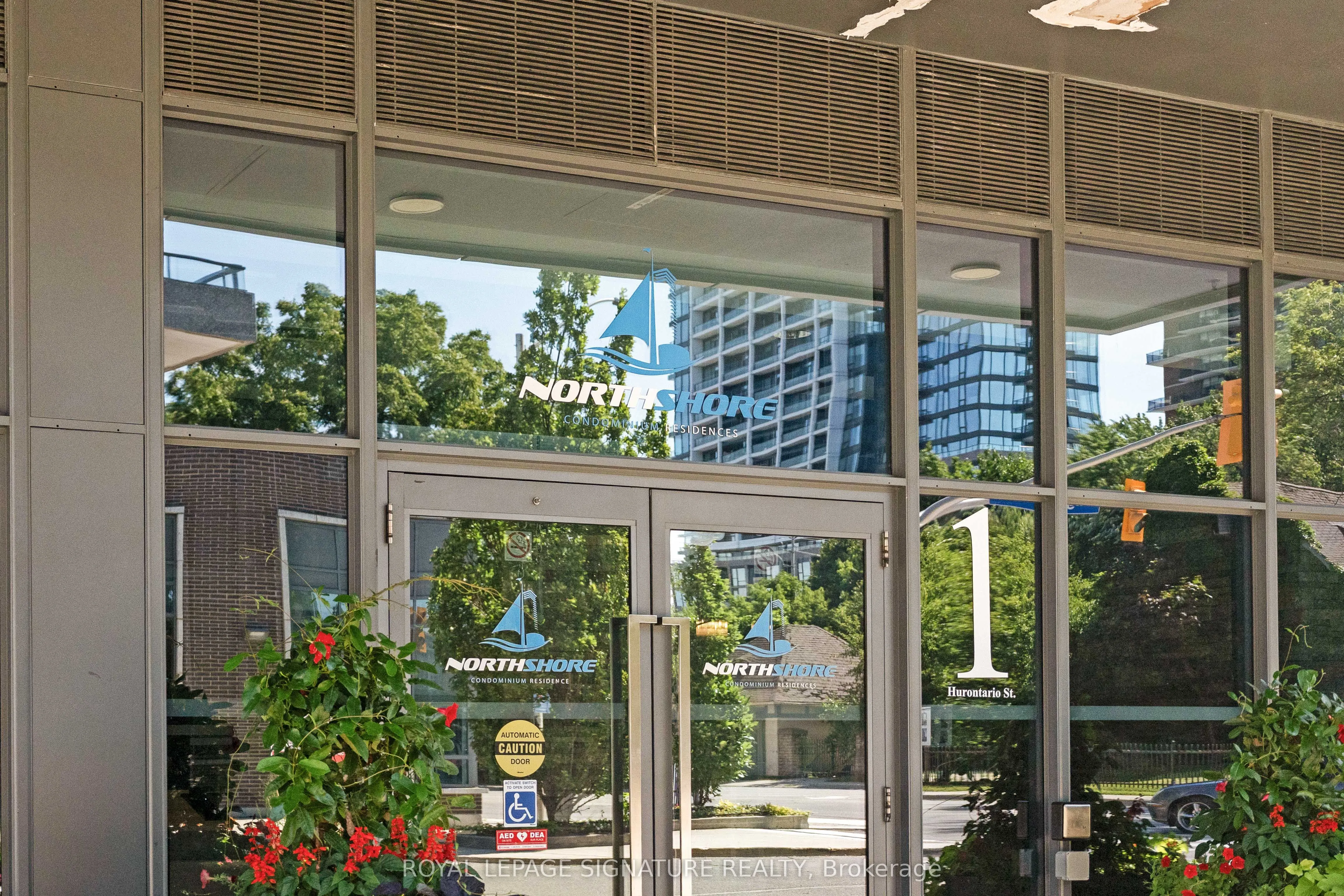 1 Hurontario Street, #1901