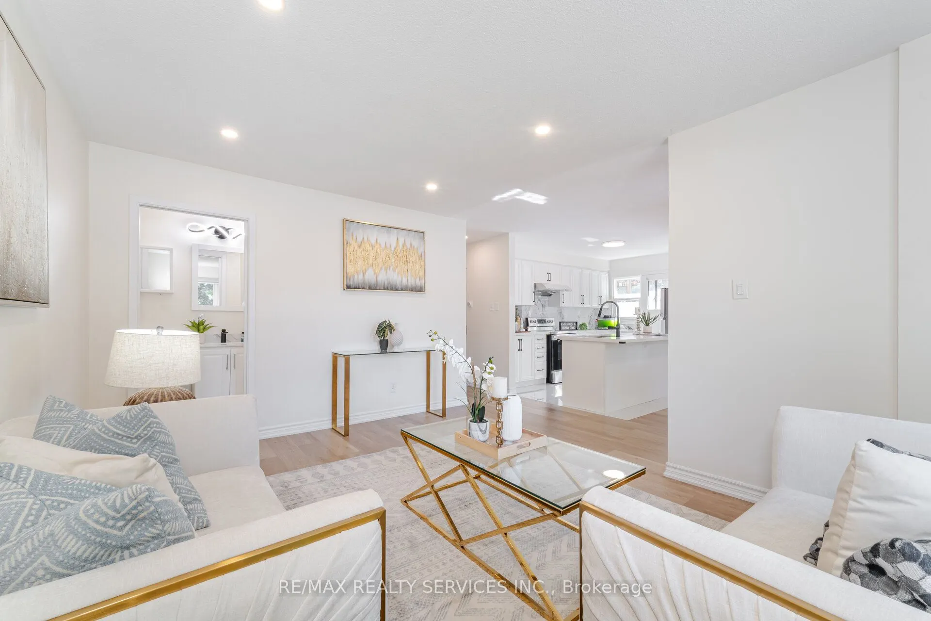 139 Rutherford Road N