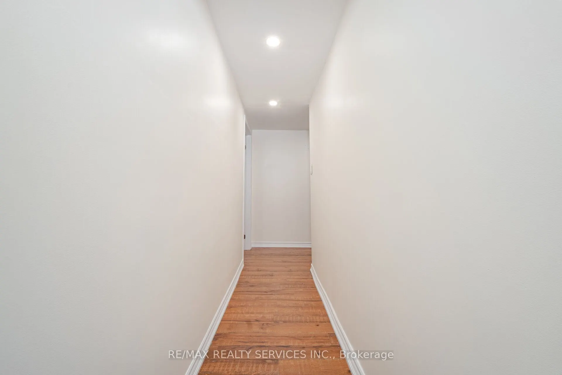 139 Rutherford Road N