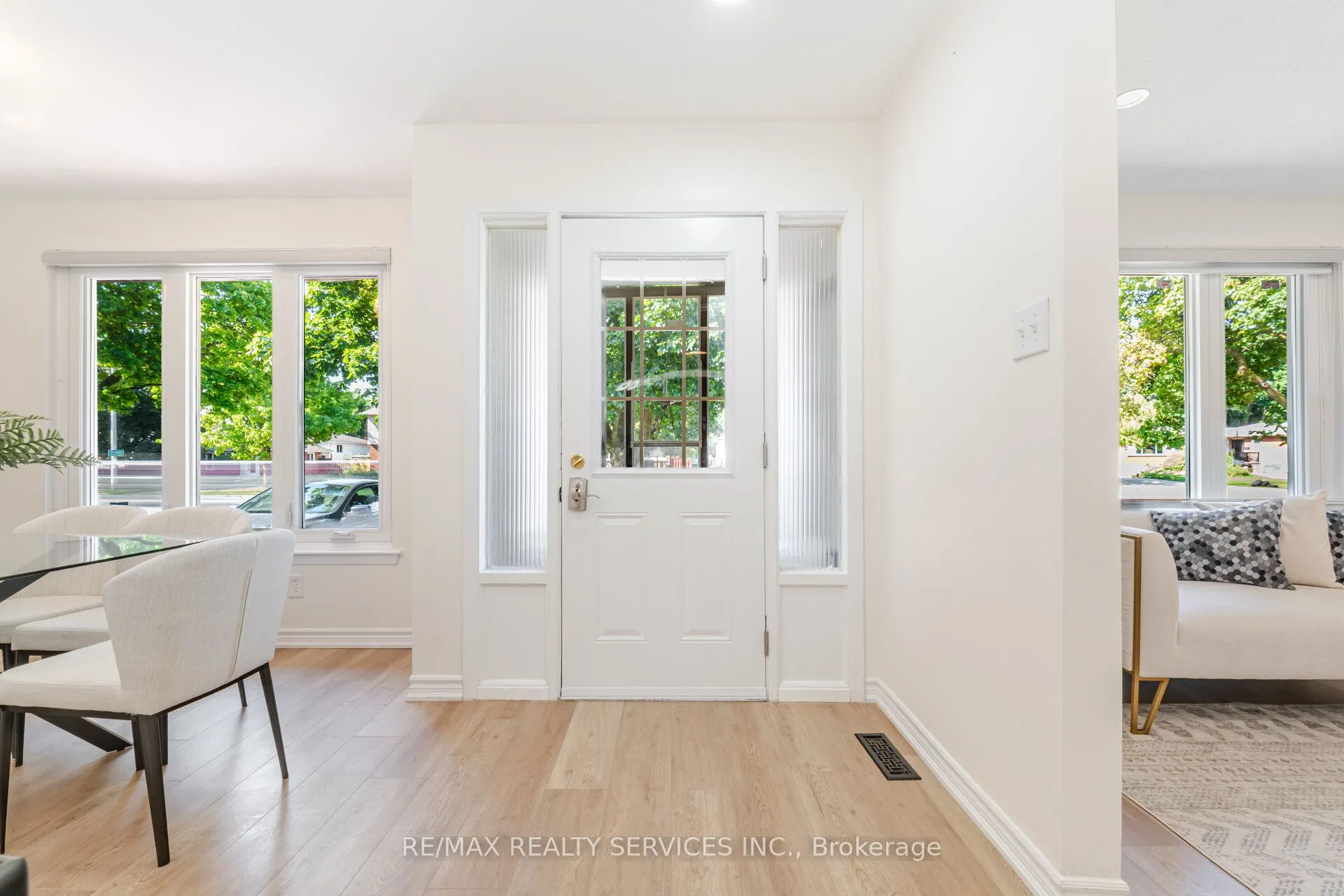 139 Rutherford Road N