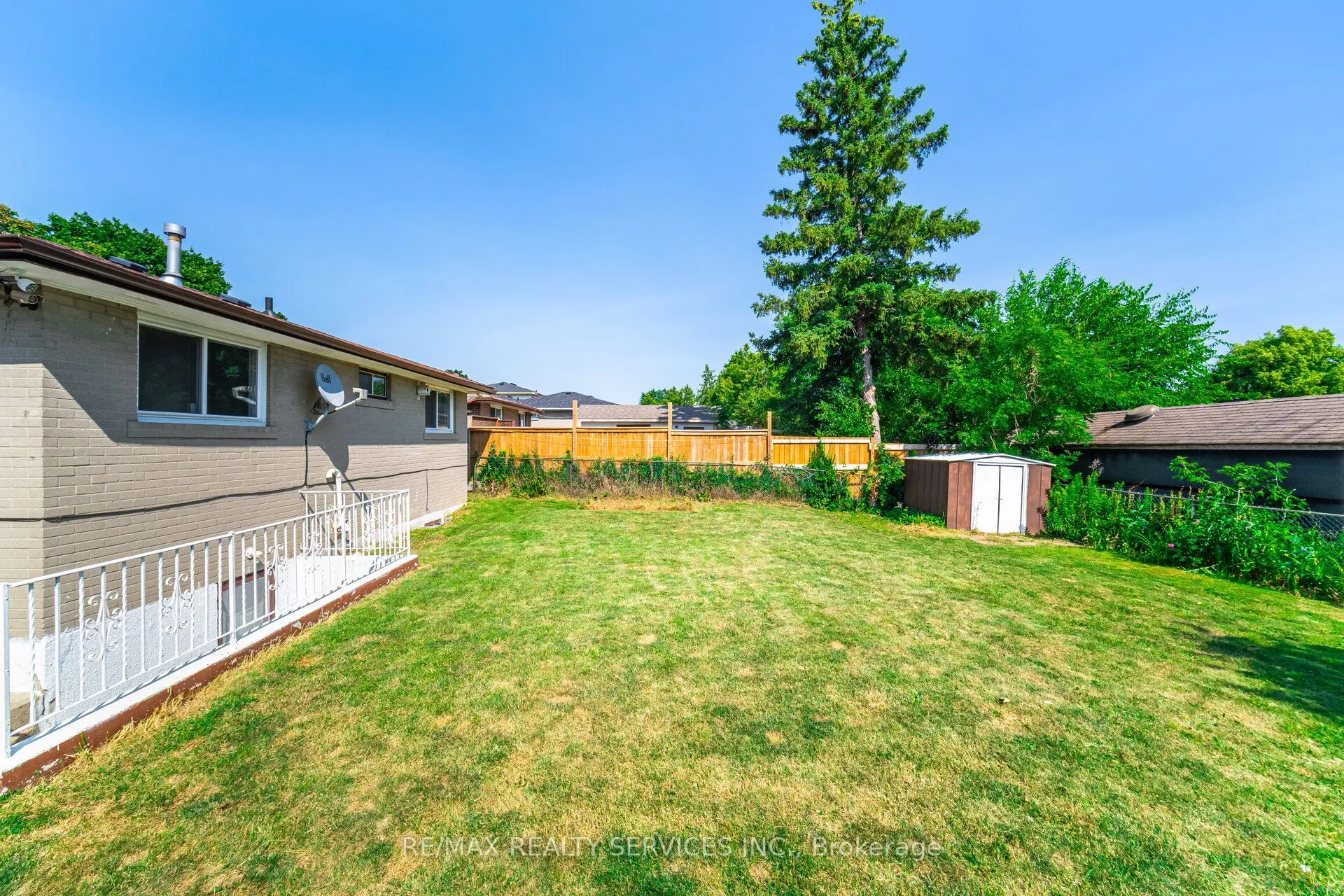 139 Rutherford Road N