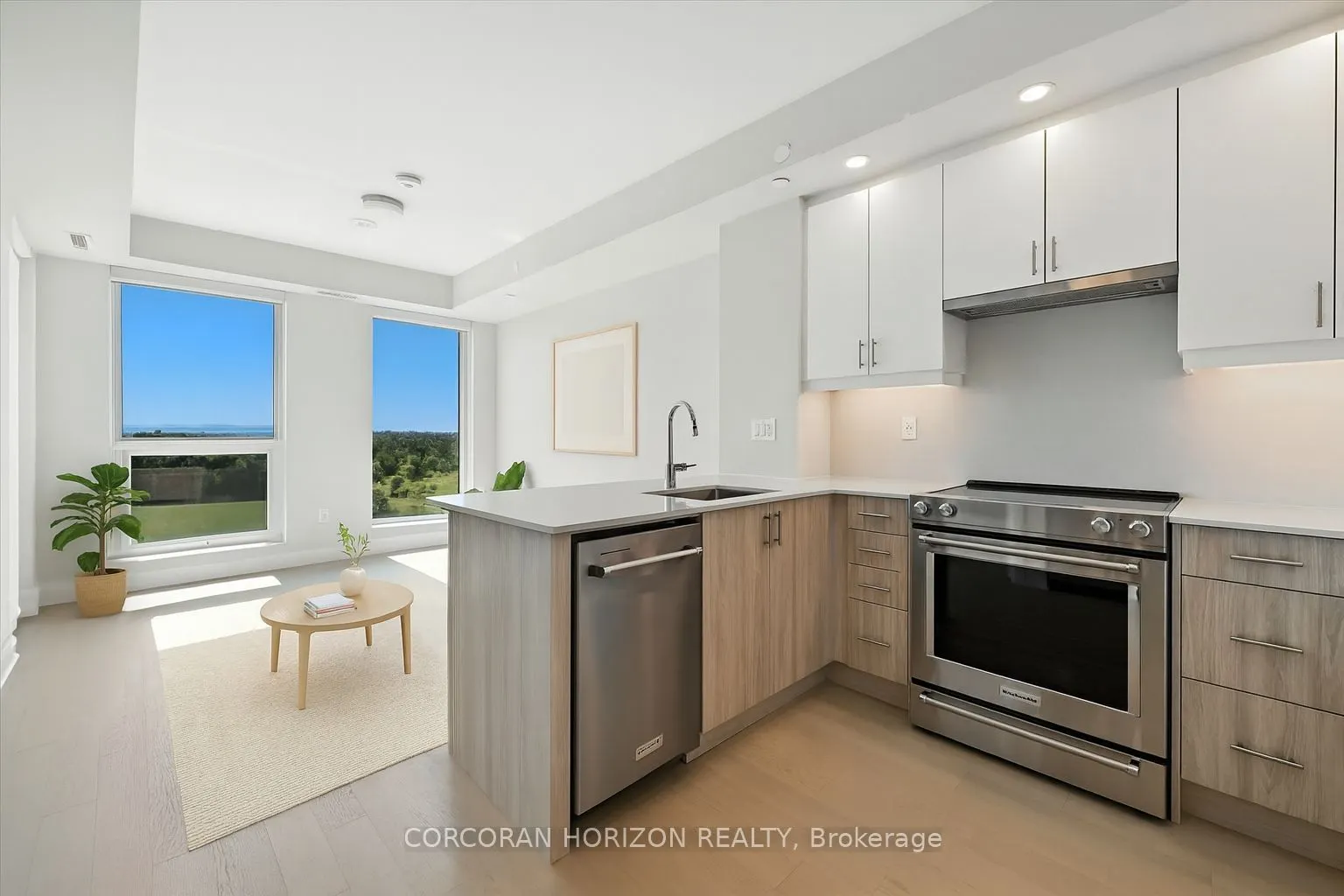 3240 William Coltson Avenue, #810