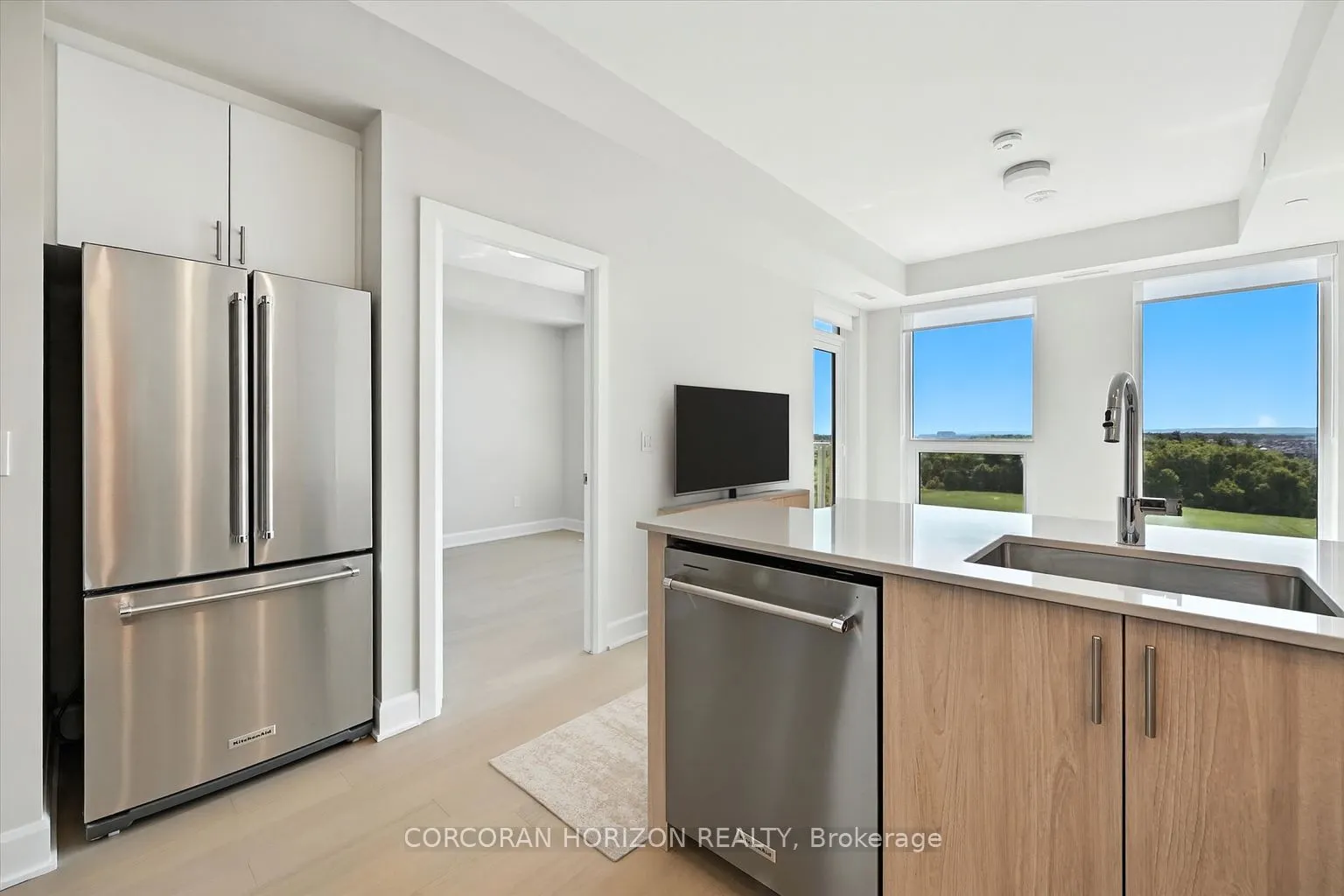 3240 William Coltson Avenue, #810