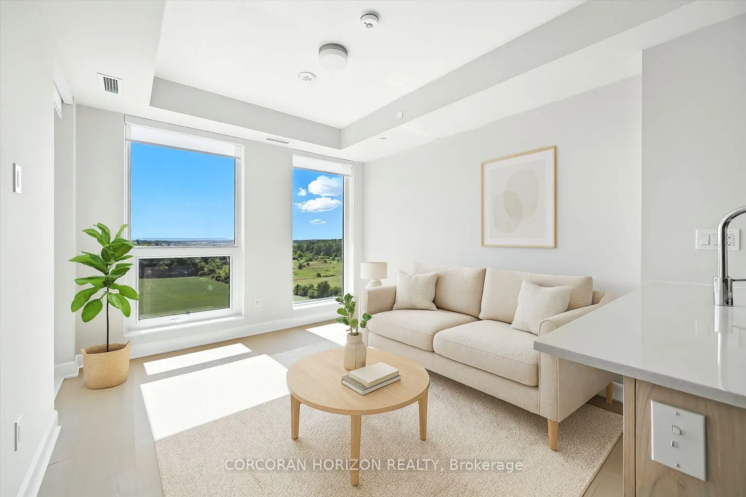 3240 William Coltson Avenue, #810