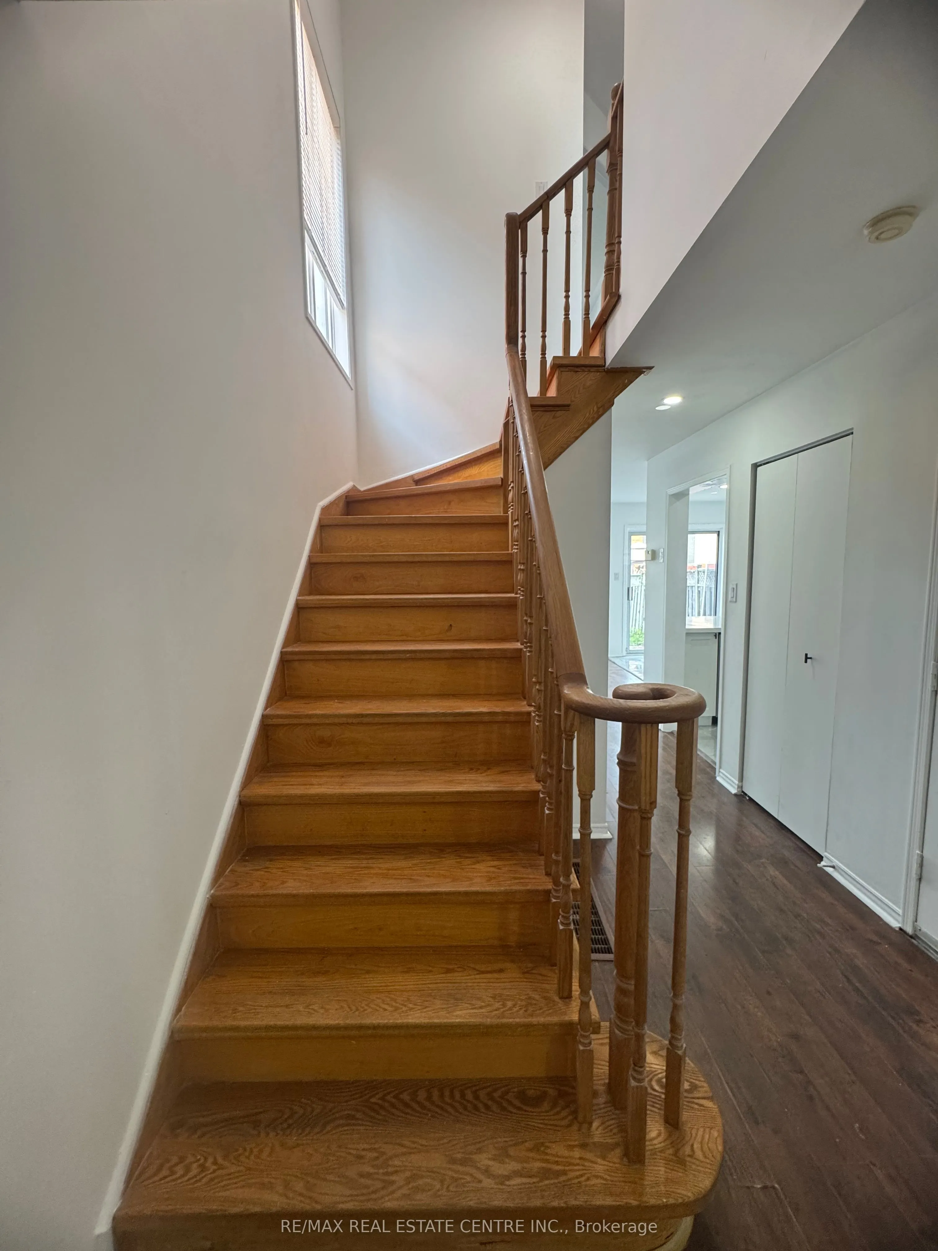 3752 Windhaven Drive
