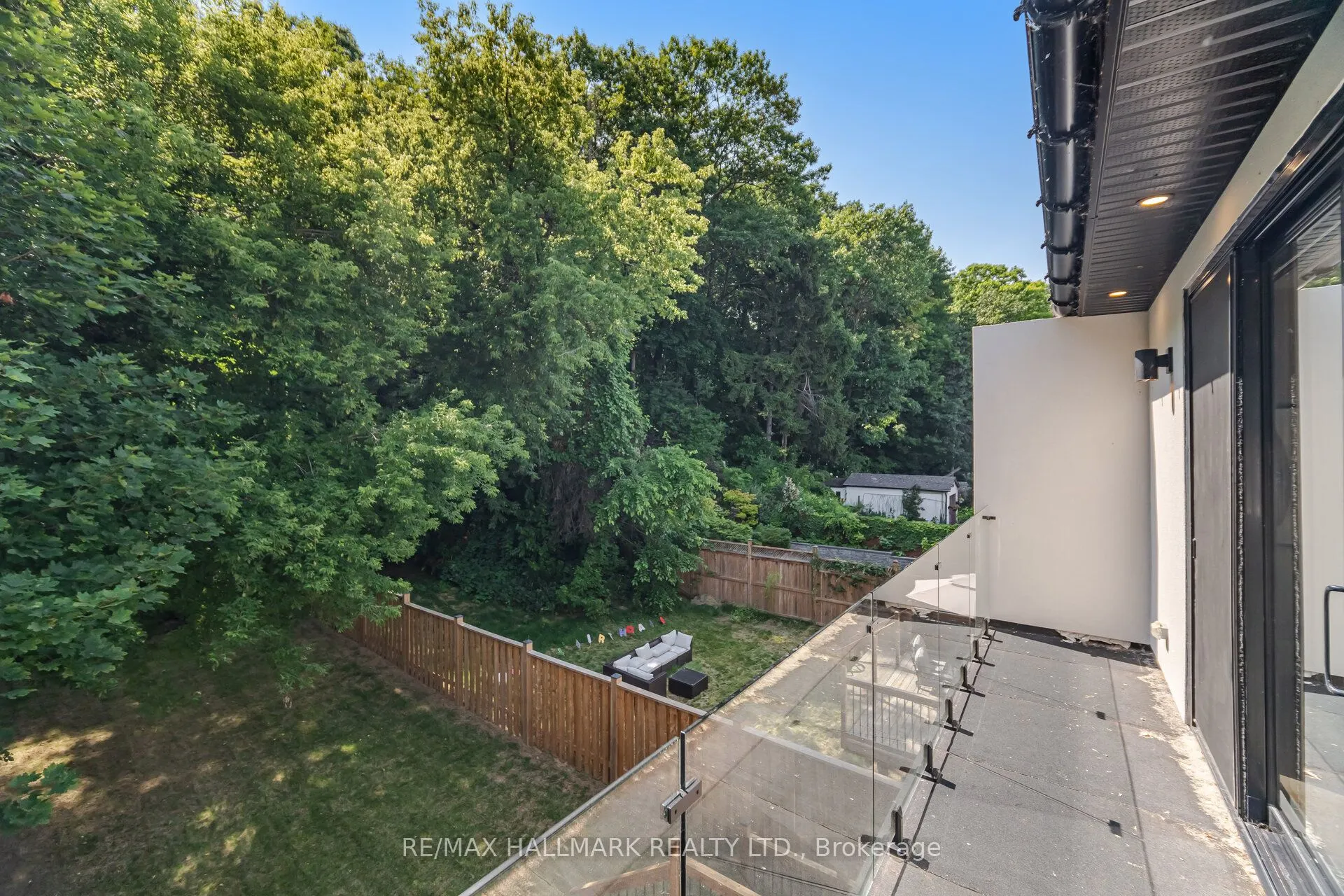 78 South Kingsway